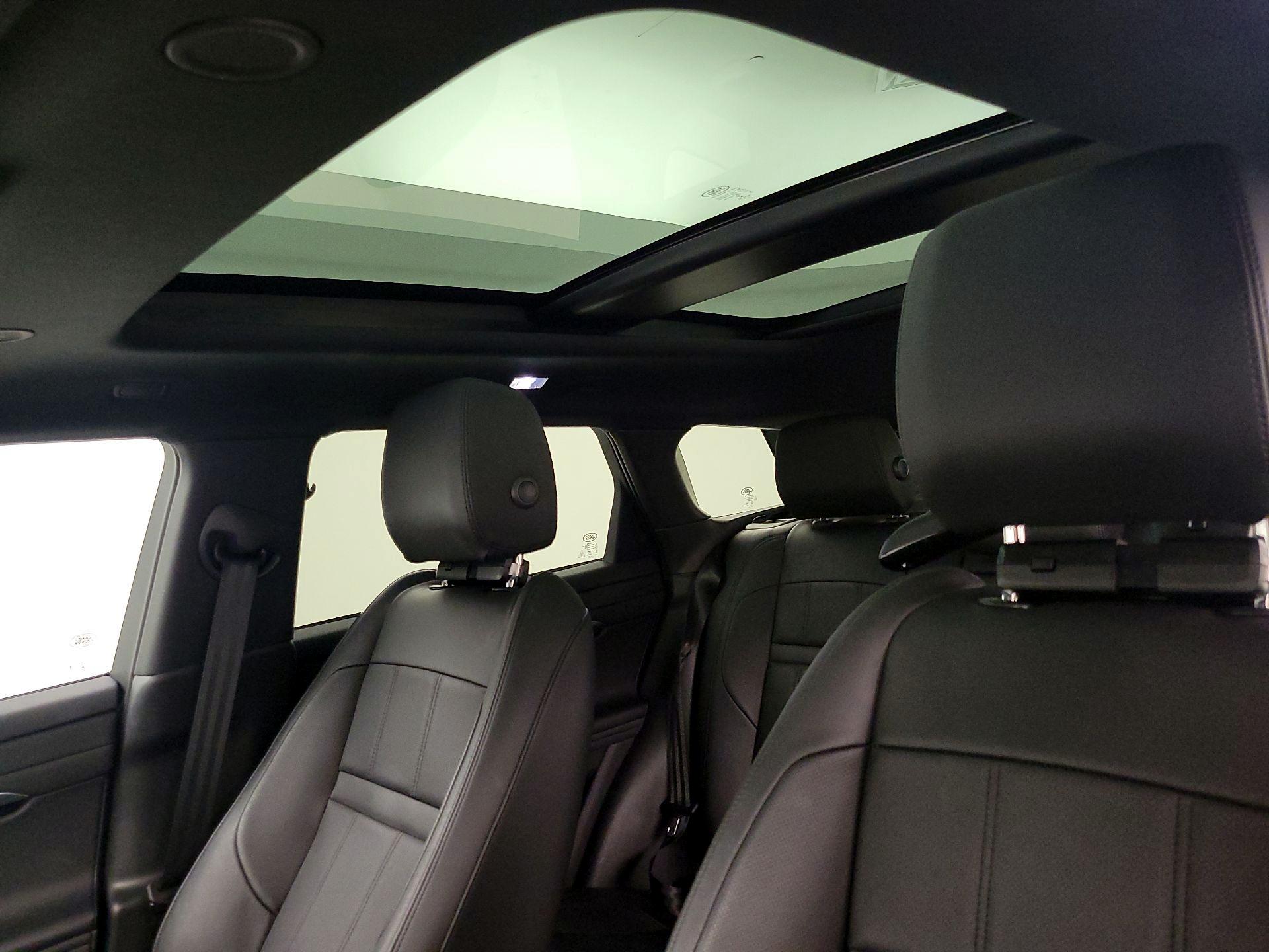 Thumbnail: 2022 Land Rover Range Rover Evoque - 20