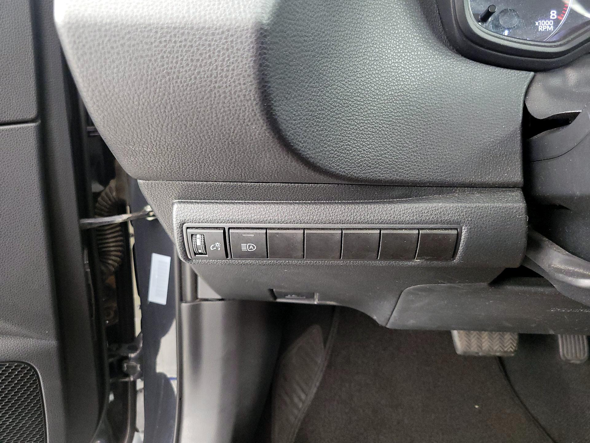 Thumbnail: 2024 Toyota Corolla - 13