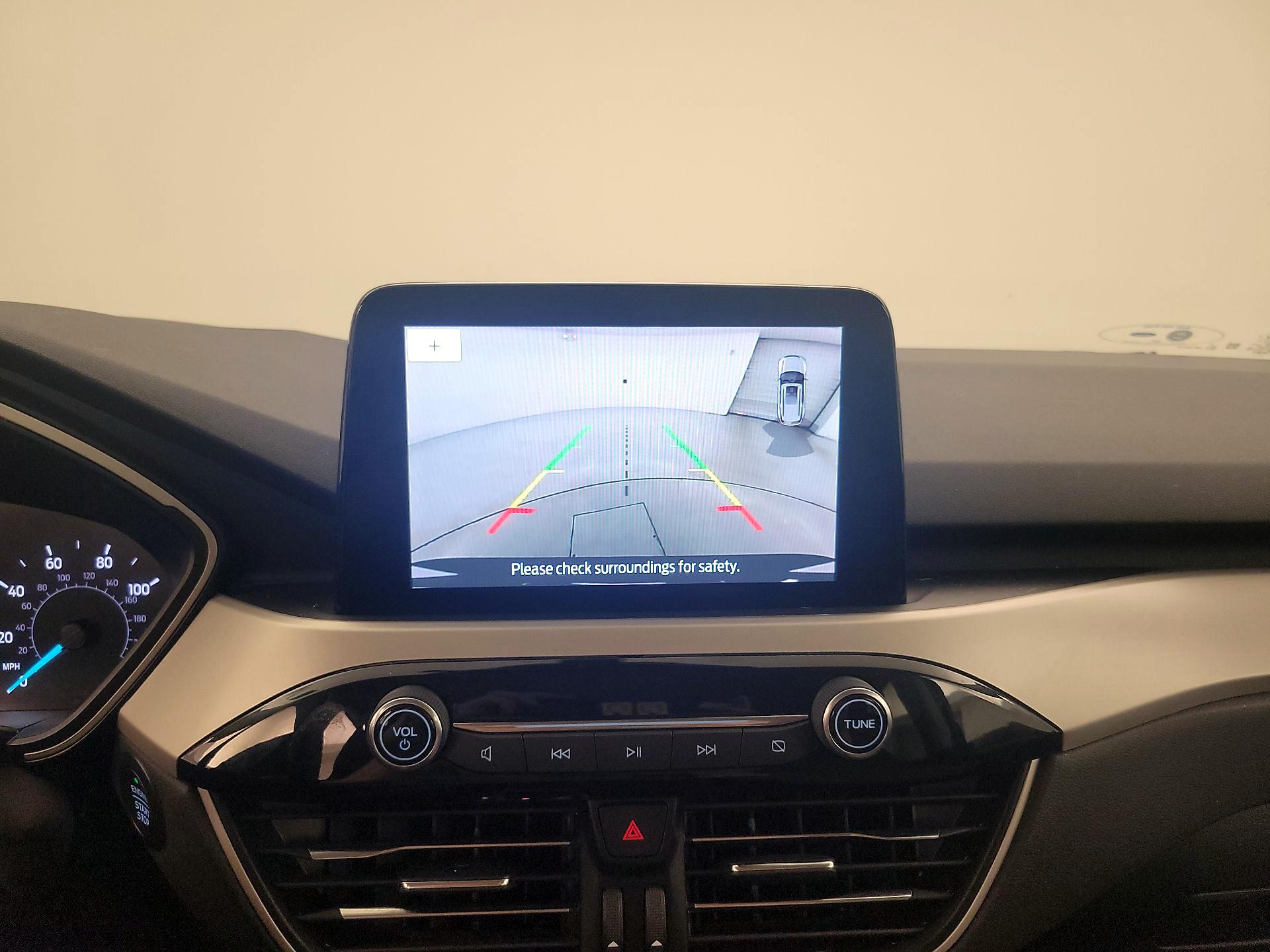 Thumbnail: 2021 Ford Escape - 14