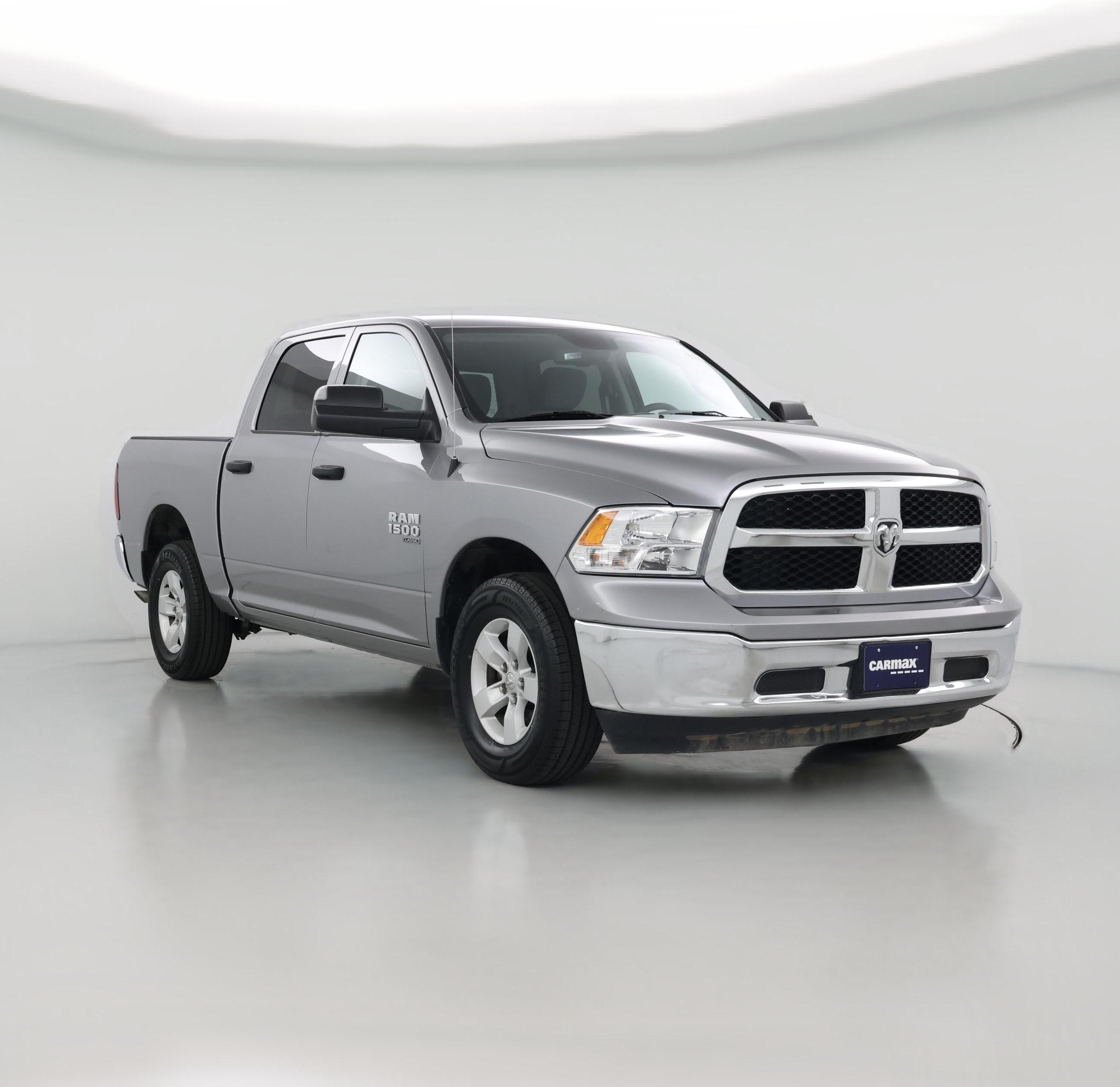 Thumbnail: 2023 RAM 1500 Classic - 1