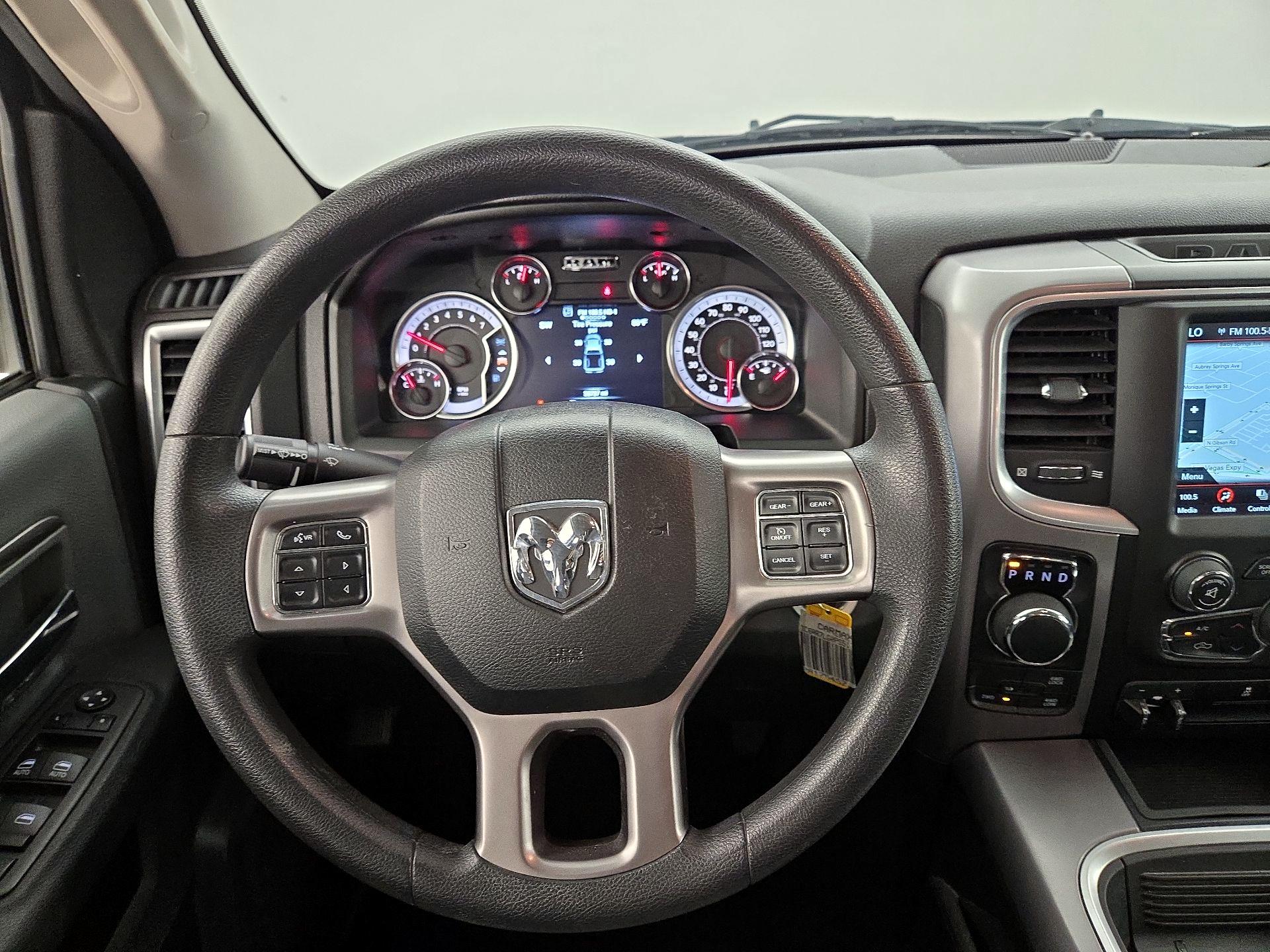 Thumbnail: 2023 RAM 1500 Classic - 10