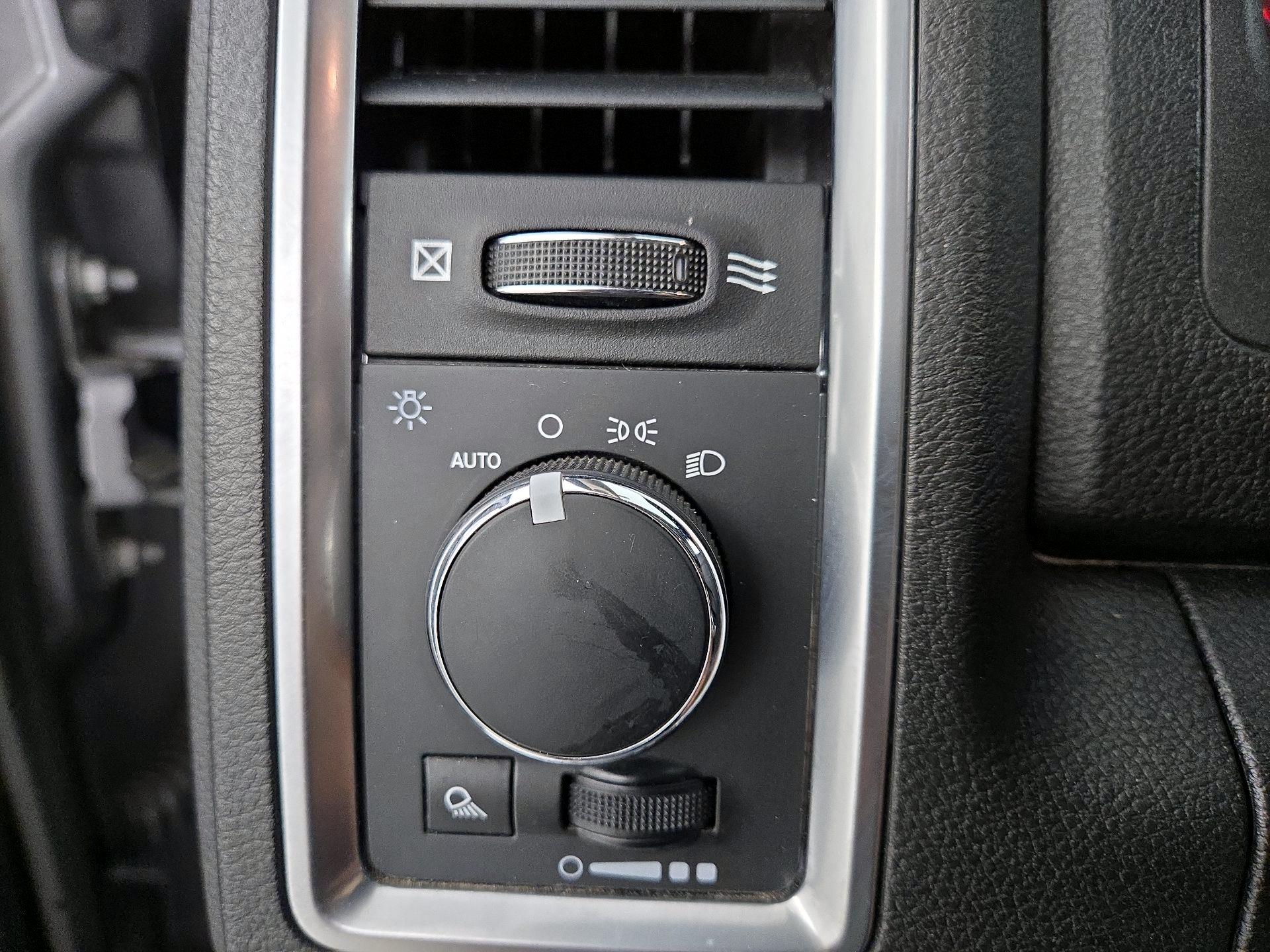 Thumbnail: 2023 RAM 1500 Classic - 13