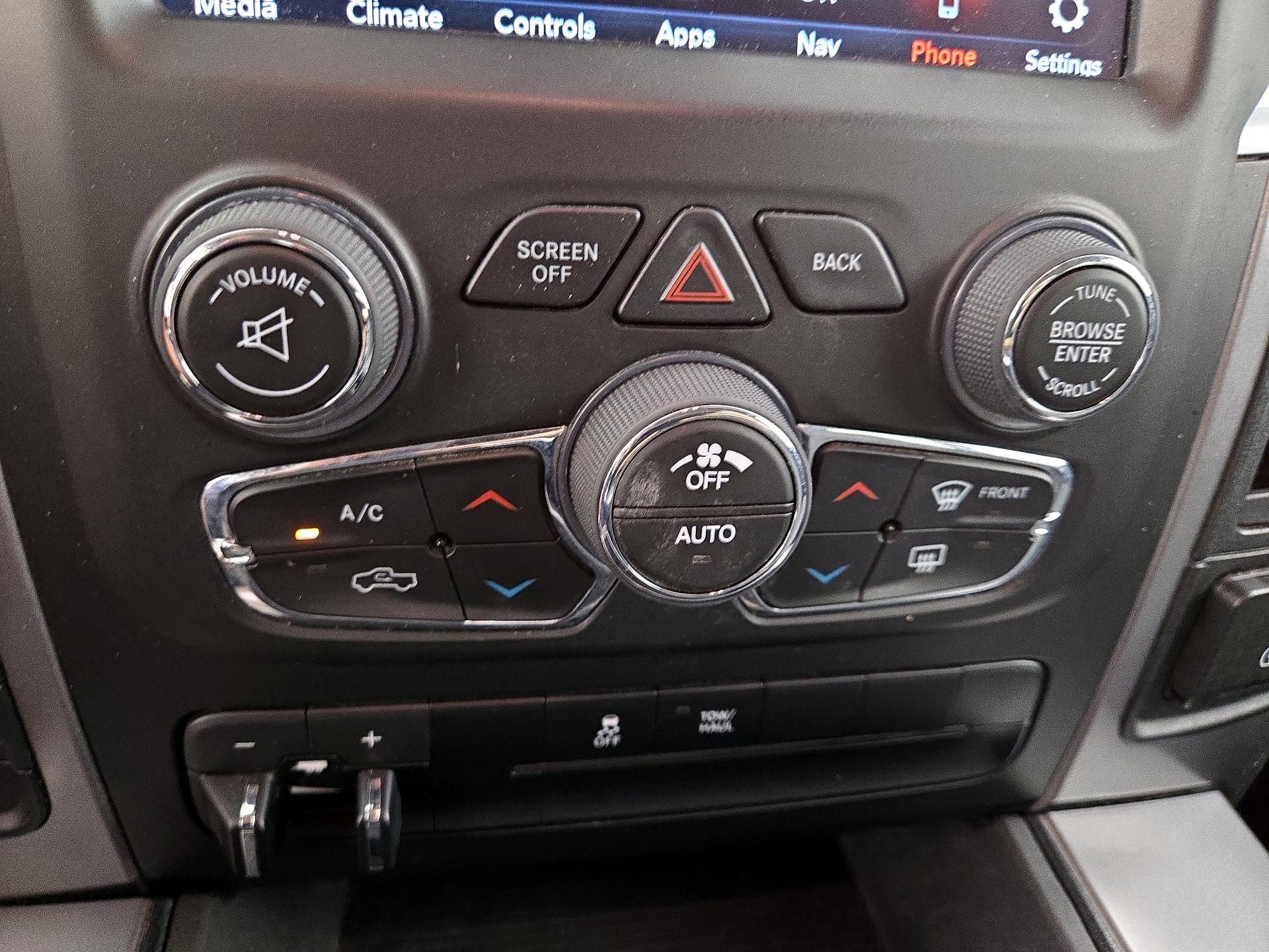 Thumbnail: 2023 RAM 1500 Classic - 17
