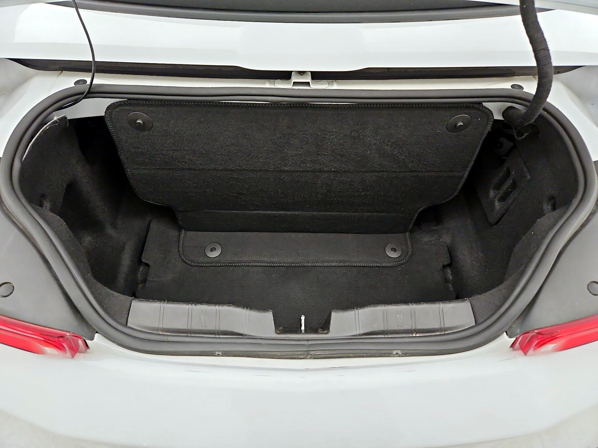 Thumbnail: 2023 Chevrolet Camaro - 19