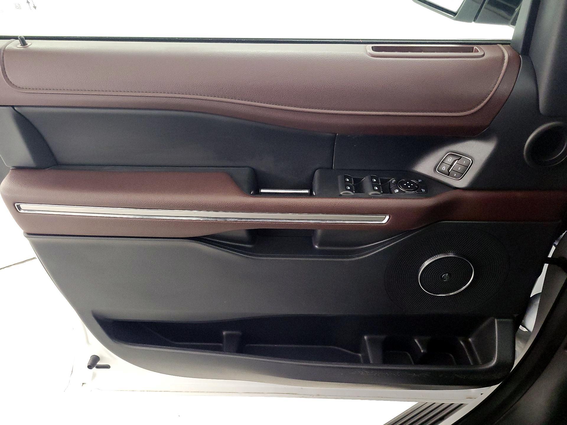 Thumbnail: 2024 Ford Expedition - 12