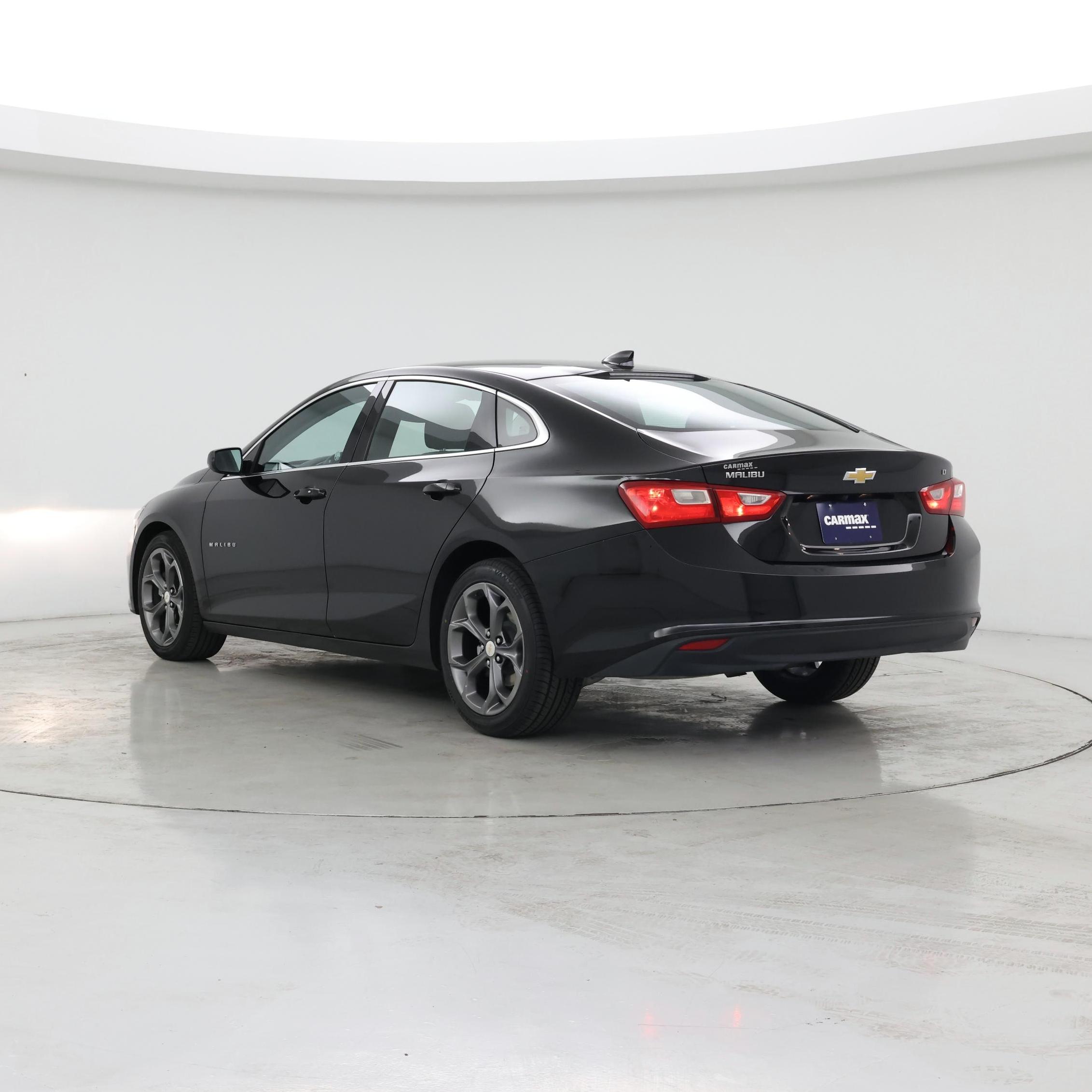 Thumbnail: 2023 Chevrolet Malibu - 2