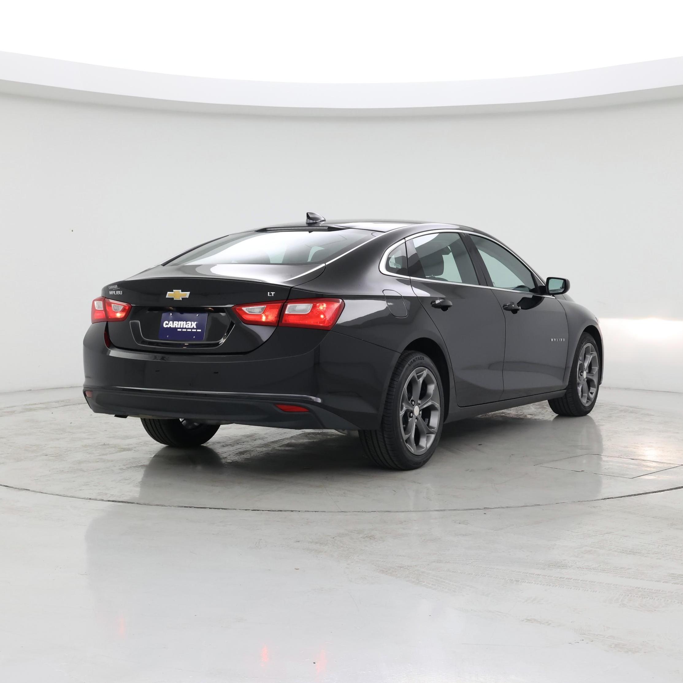 Thumbnail: 2023 Chevrolet Malibu - 8