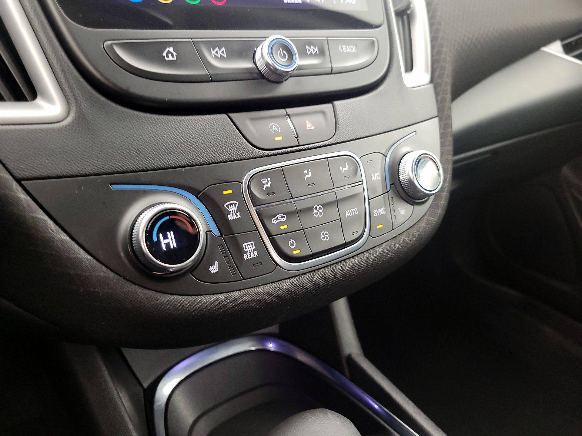 Thumbnail: 2023 Chevrolet Malibu - 16