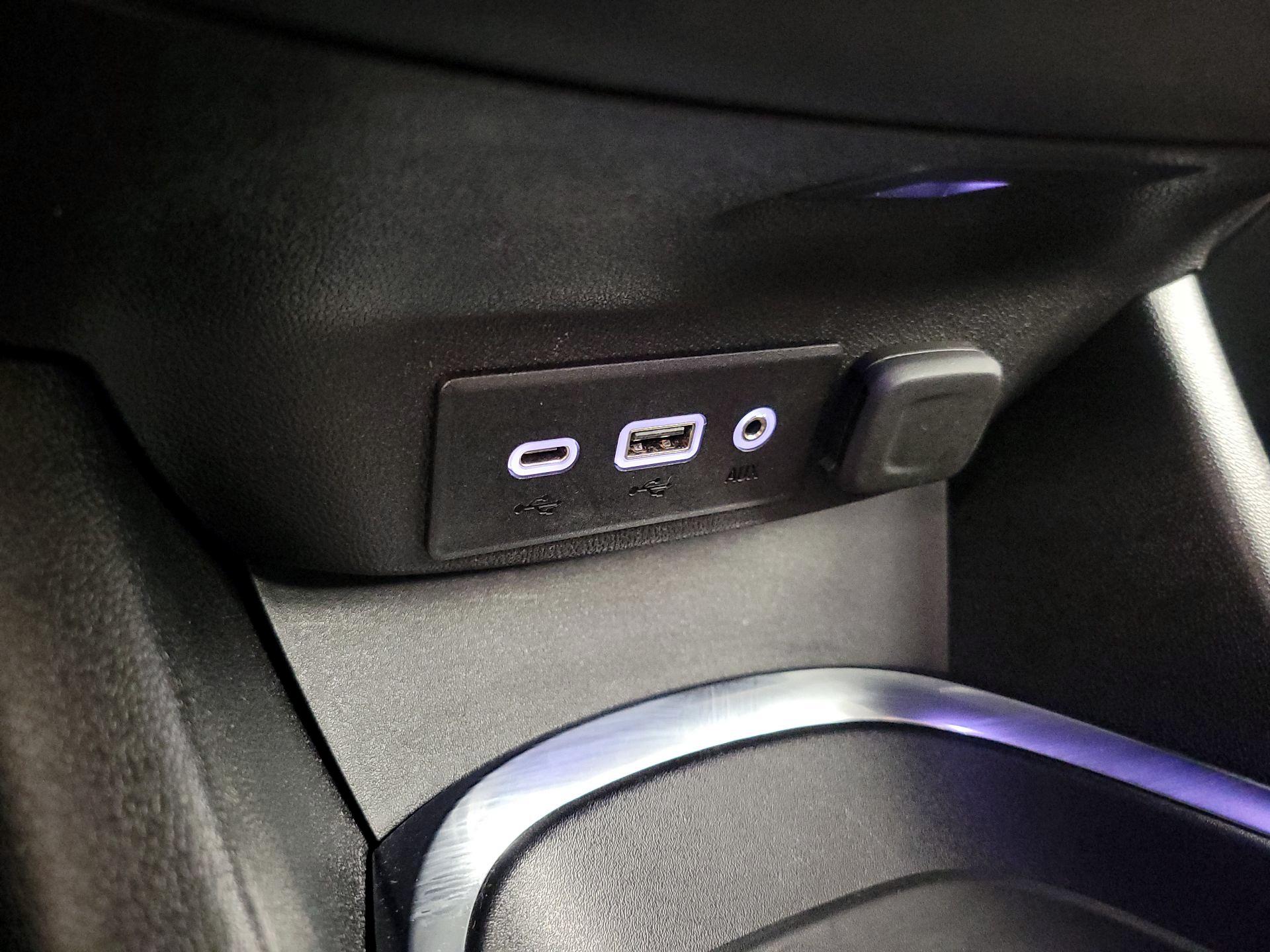 Thumbnail: 2023 Chevrolet Malibu - 18