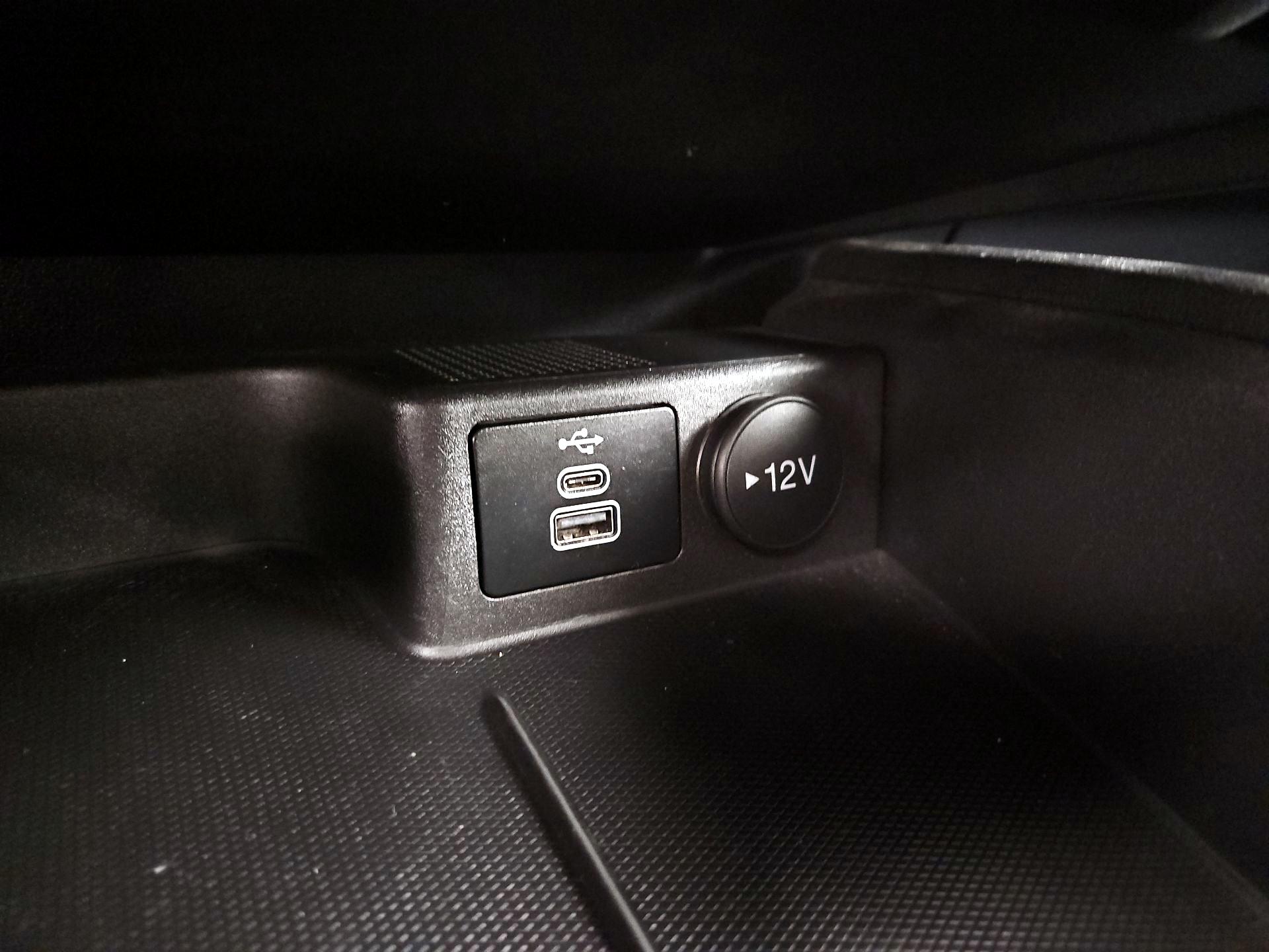 Thumbnail: 2024 Ford Escape - 19