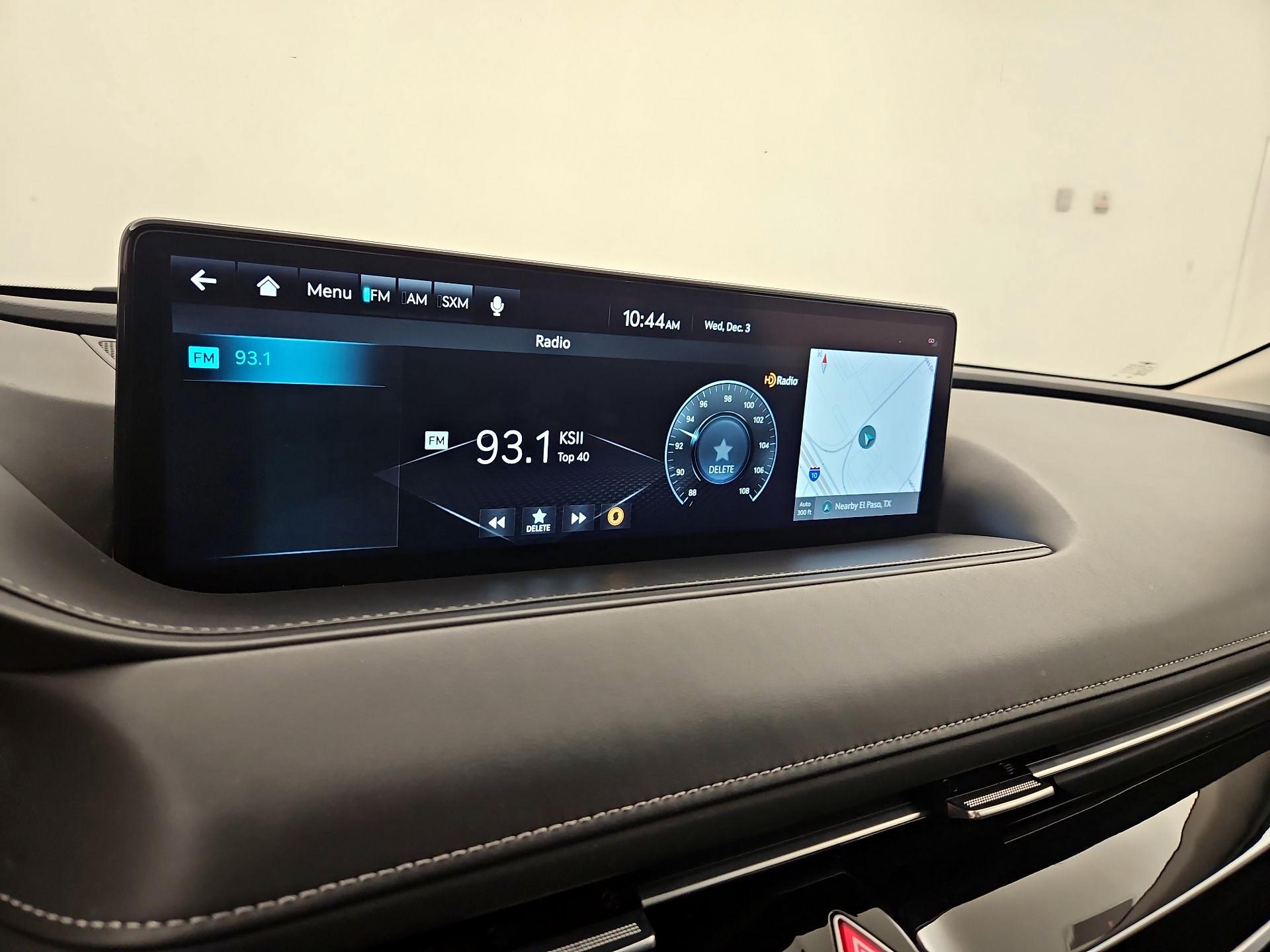 Thumbnail: 2023 Genesis G80 - 16