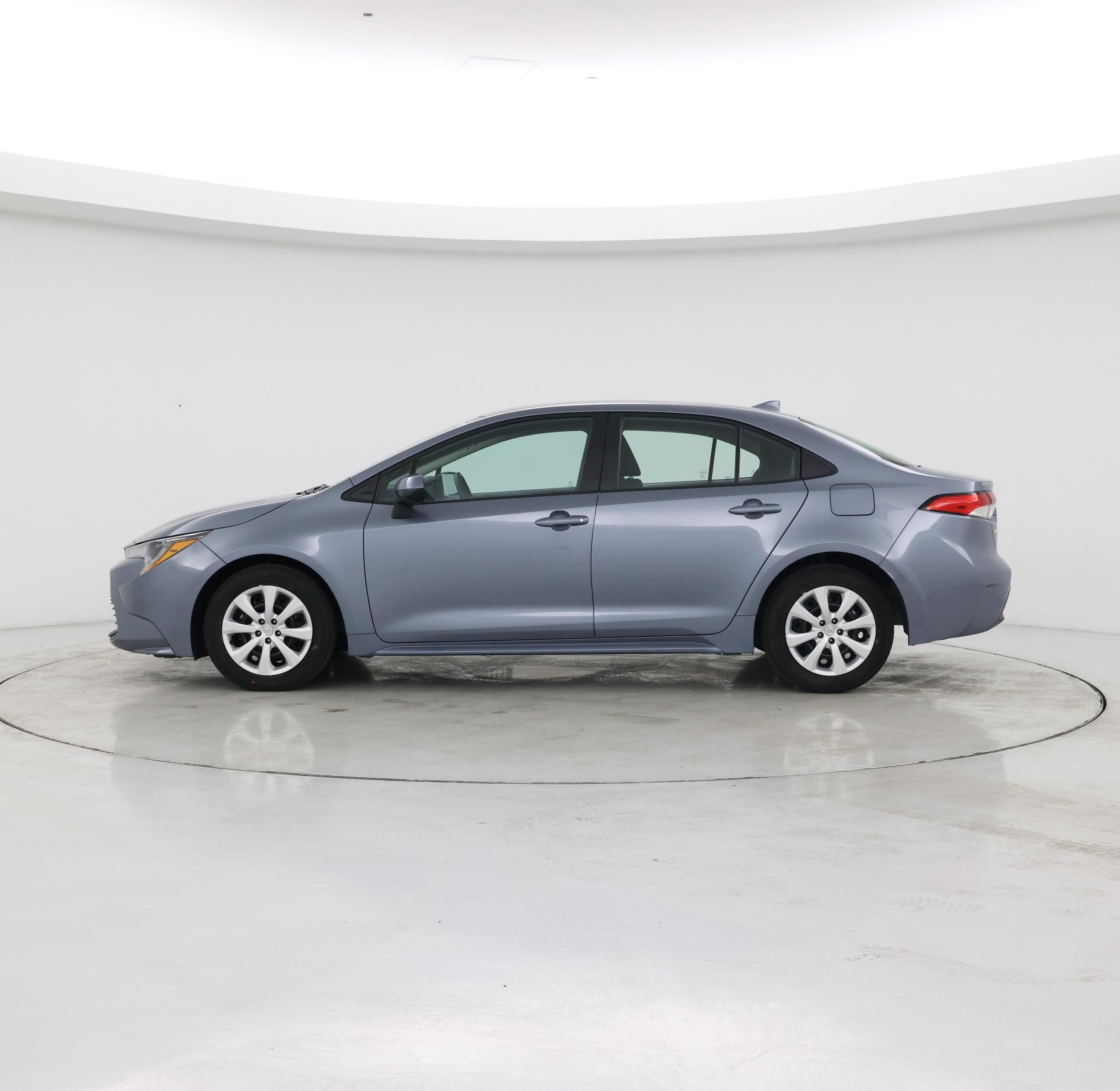 Thumbnail: 2024 Toyota Corolla - 3