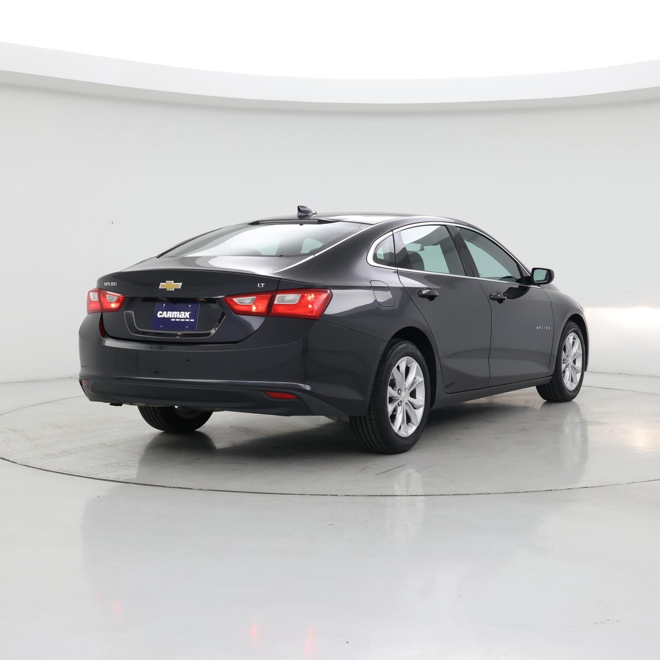 Thumbnail: 2023 Chevrolet Malibu - 8