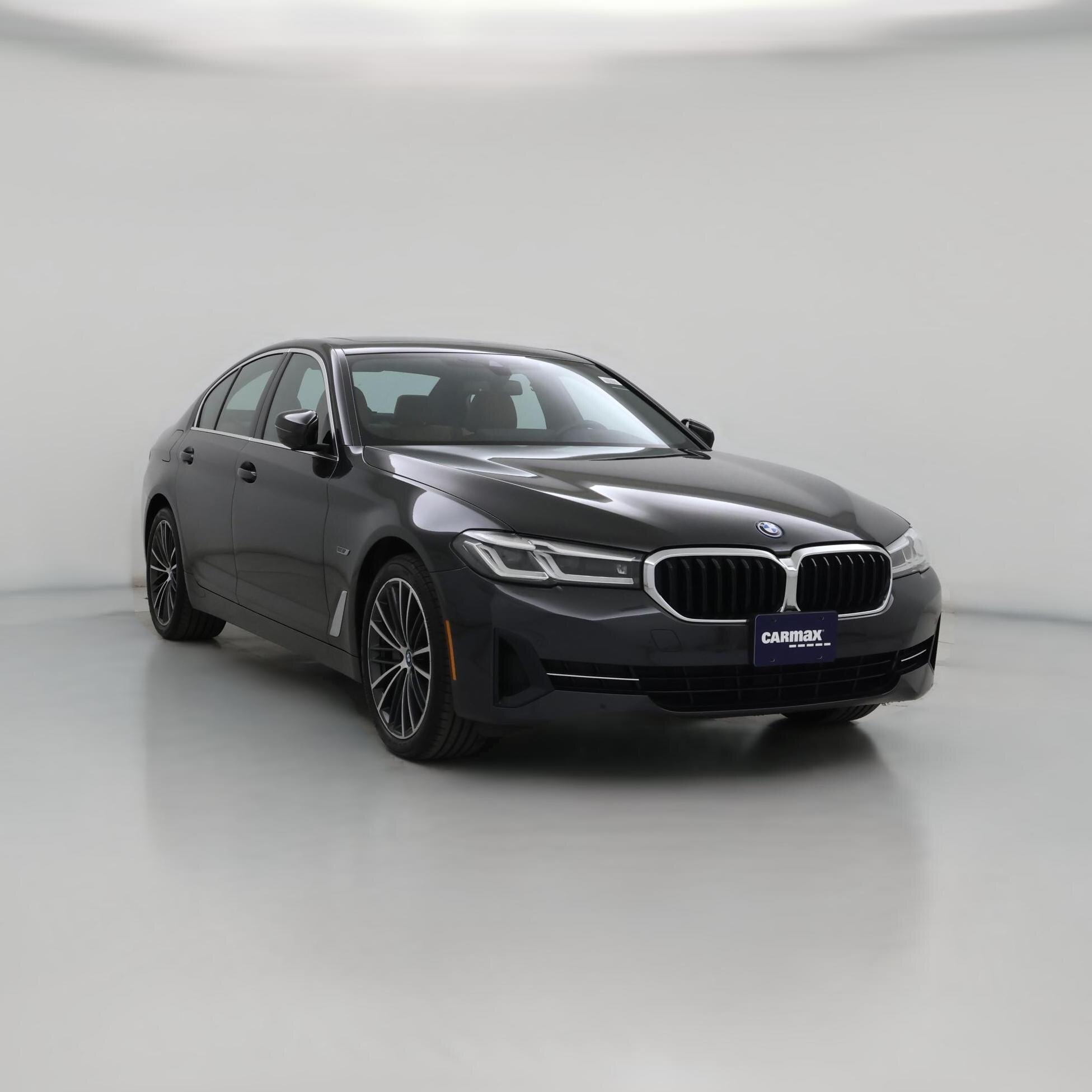 Thumbnail: 2022 BMW 5 Series - 1