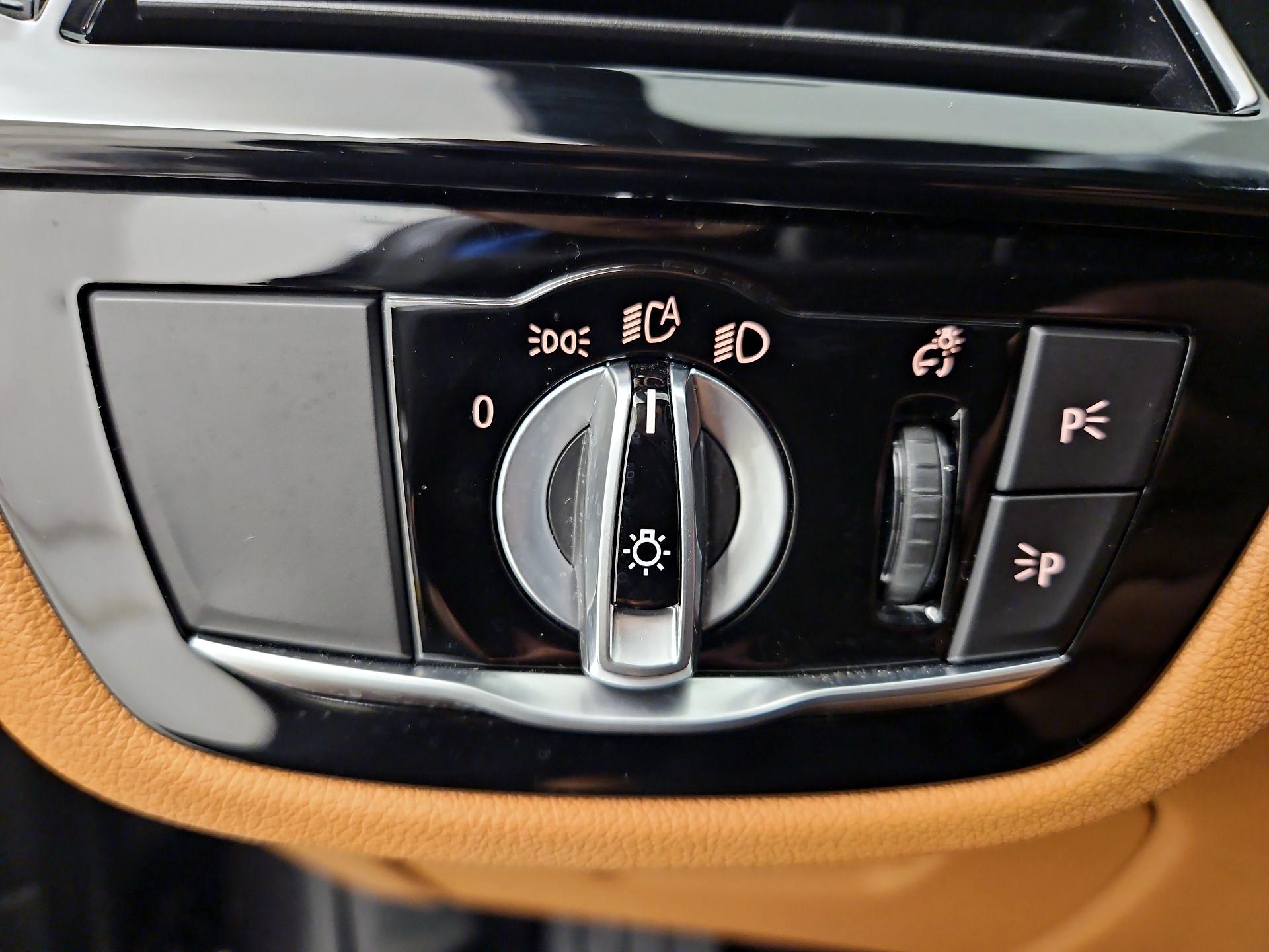 Thumbnail: 2022 BMW 5 Series - 13