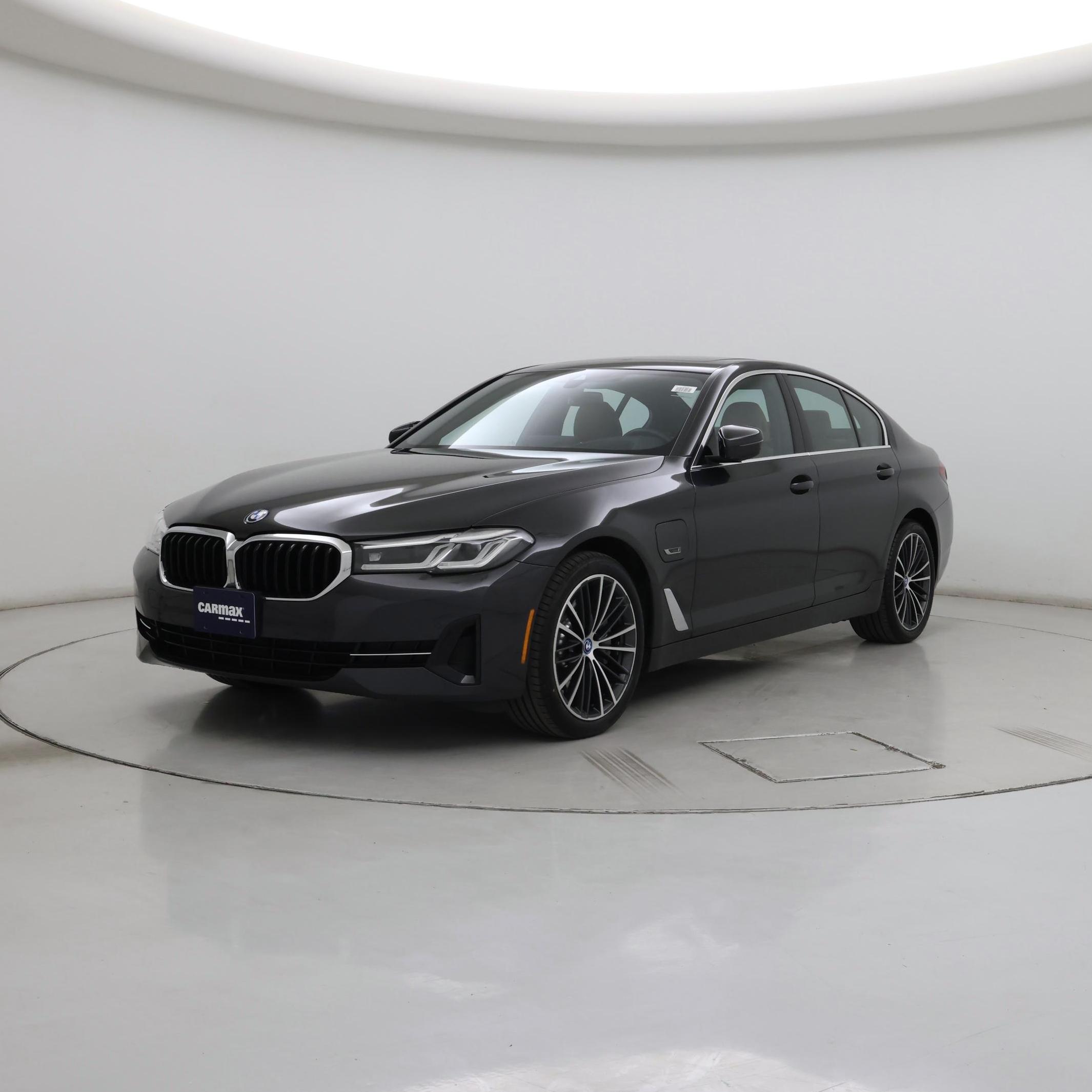 Thumbnail: 2022 BMW 5 Series - 4