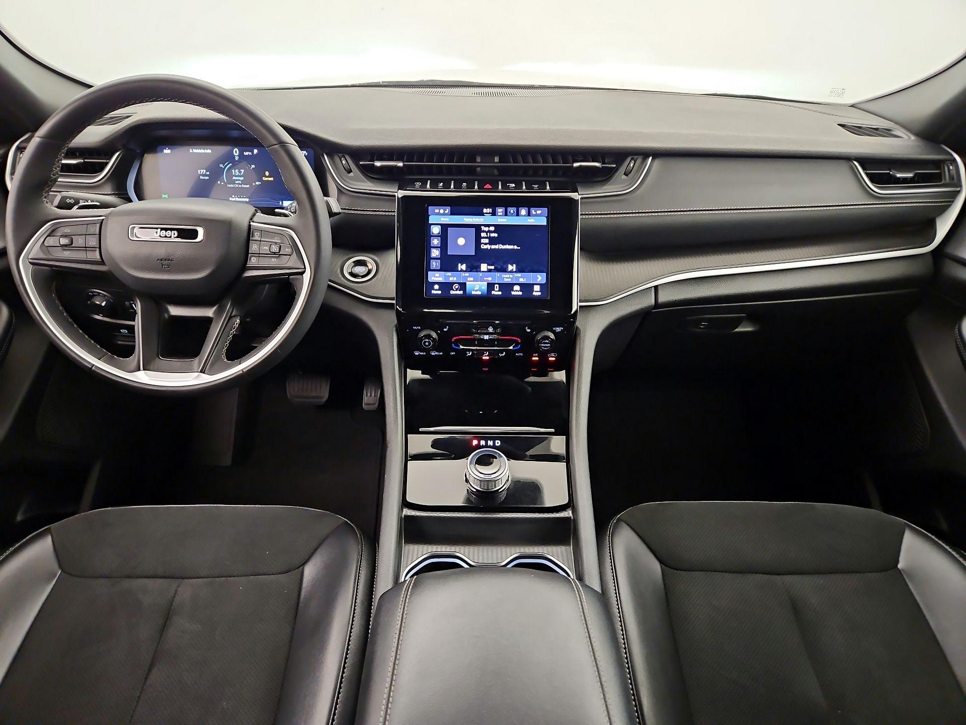 Thumbnail: 2024 Jeep Grand Cherokee - 9