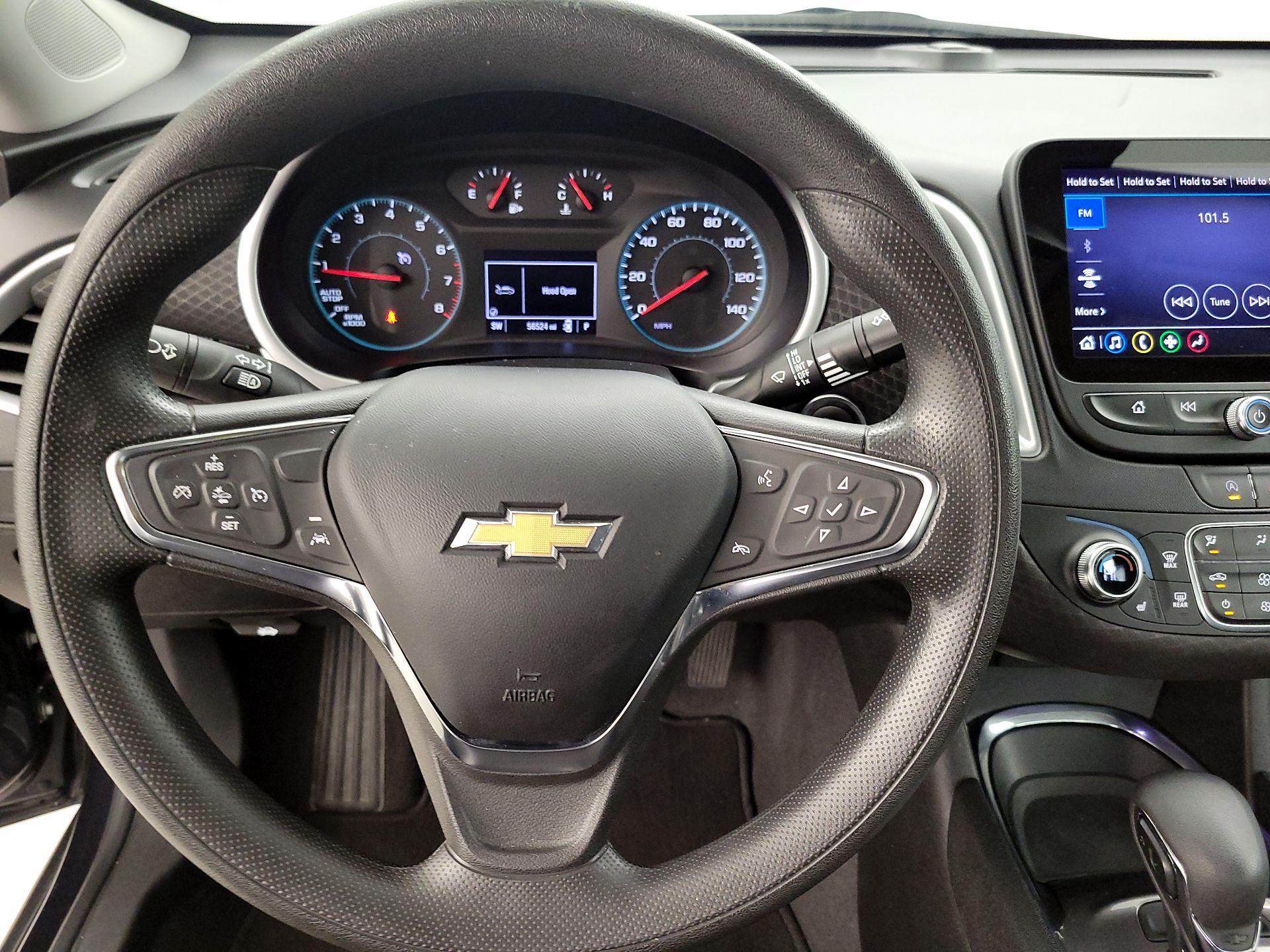 Thumbnail: 2023 Chevrolet Malibu - 10