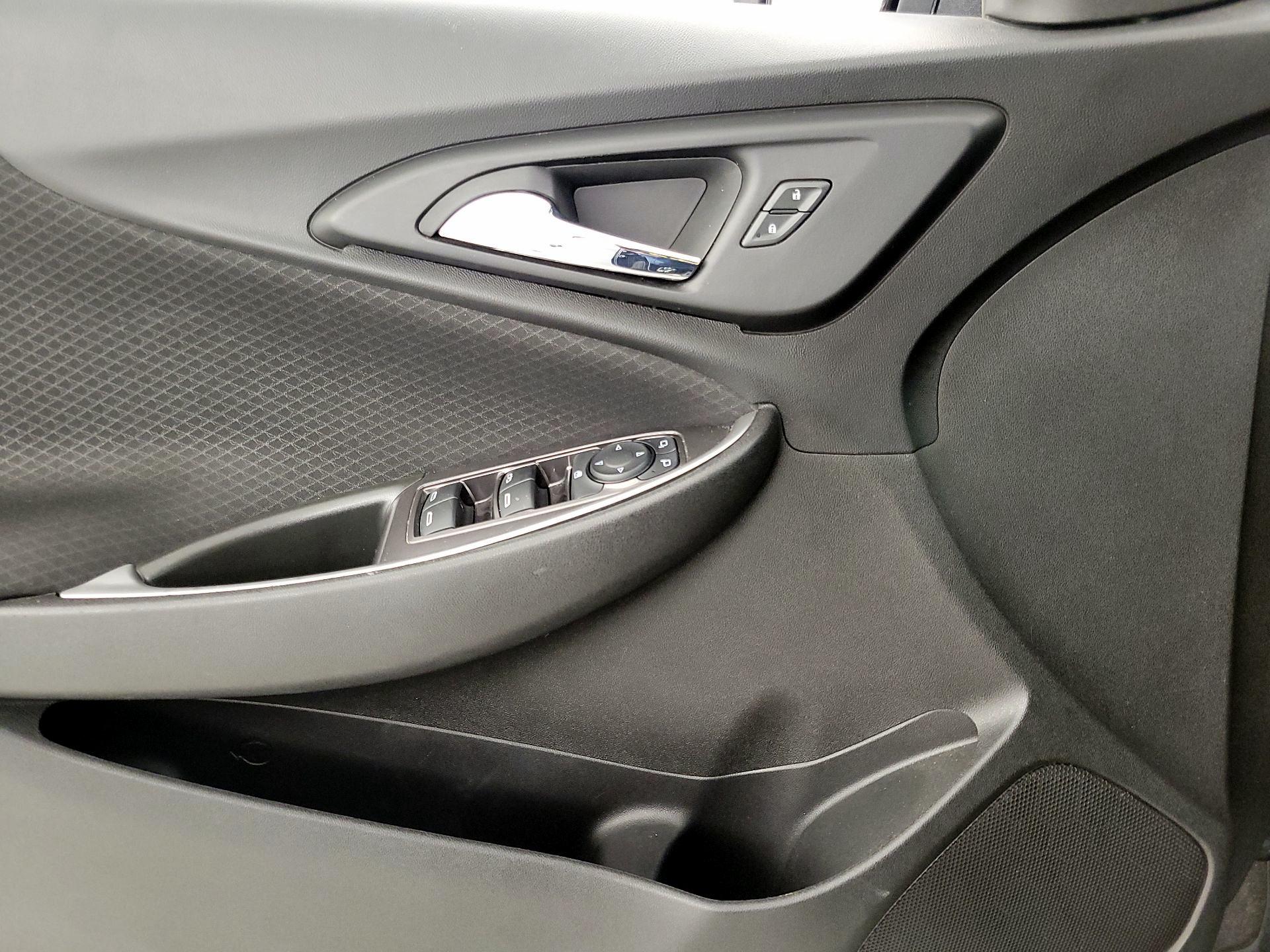 Thumbnail: 2023 Chevrolet Malibu - 12