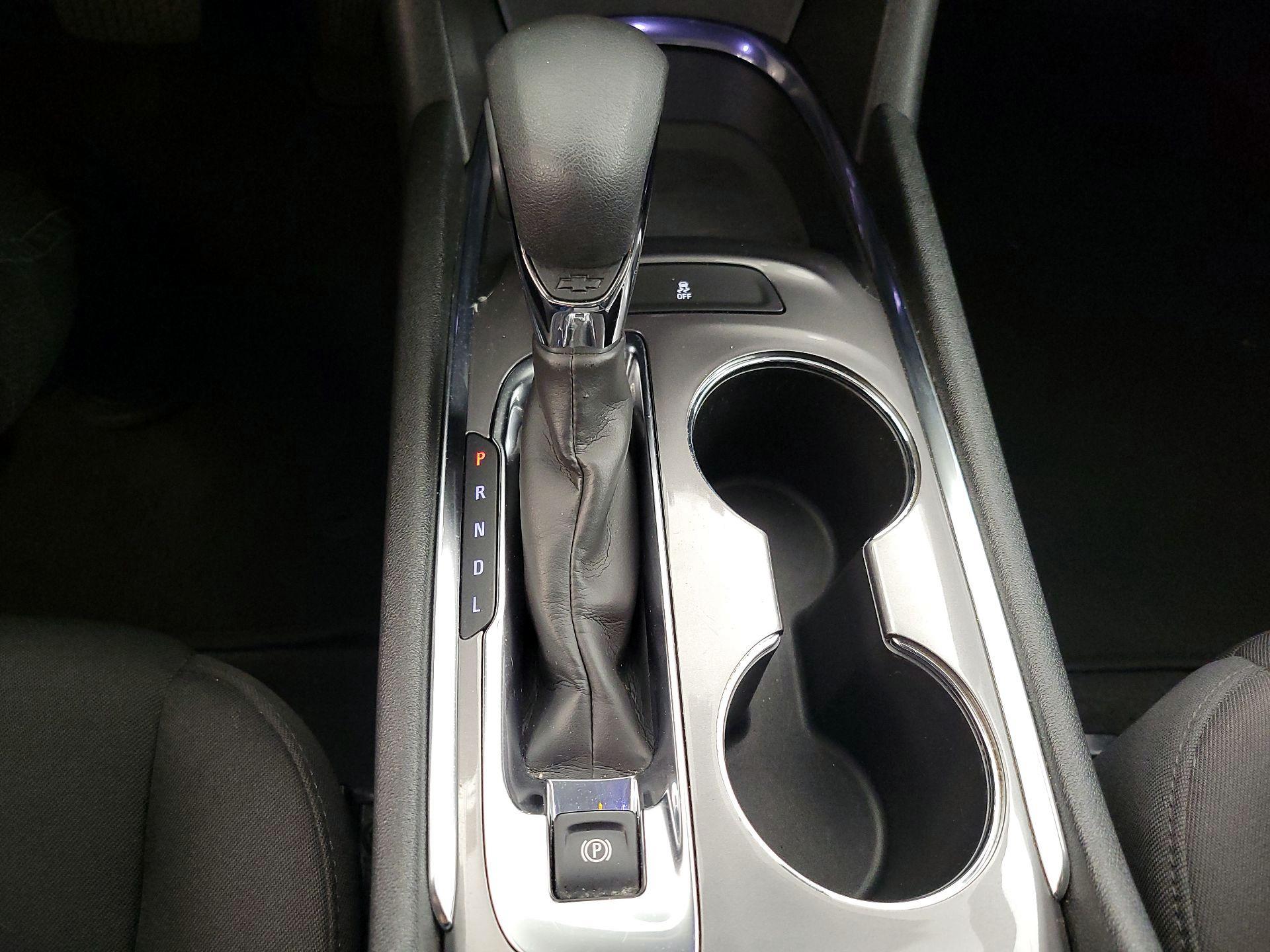 Thumbnail: 2023 Chevrolet Malibu - 17