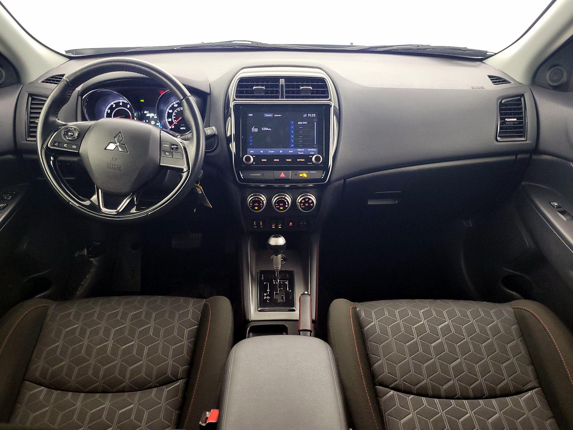 Thumbnail: 2022 Mitsubishi Outlander Sport - 9