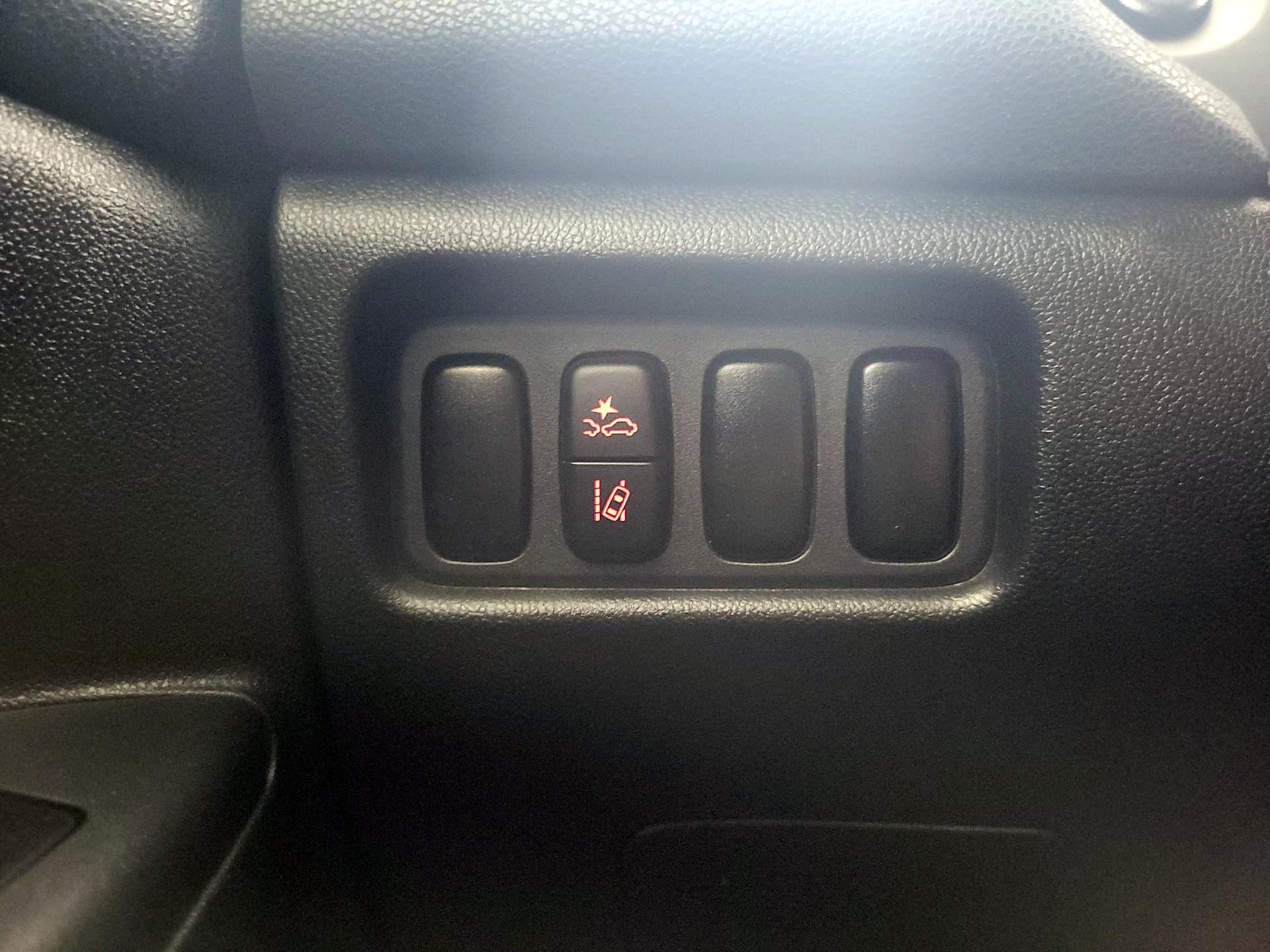 Thumbnail: 2022 Mitsubishi Outlander Sport - 13