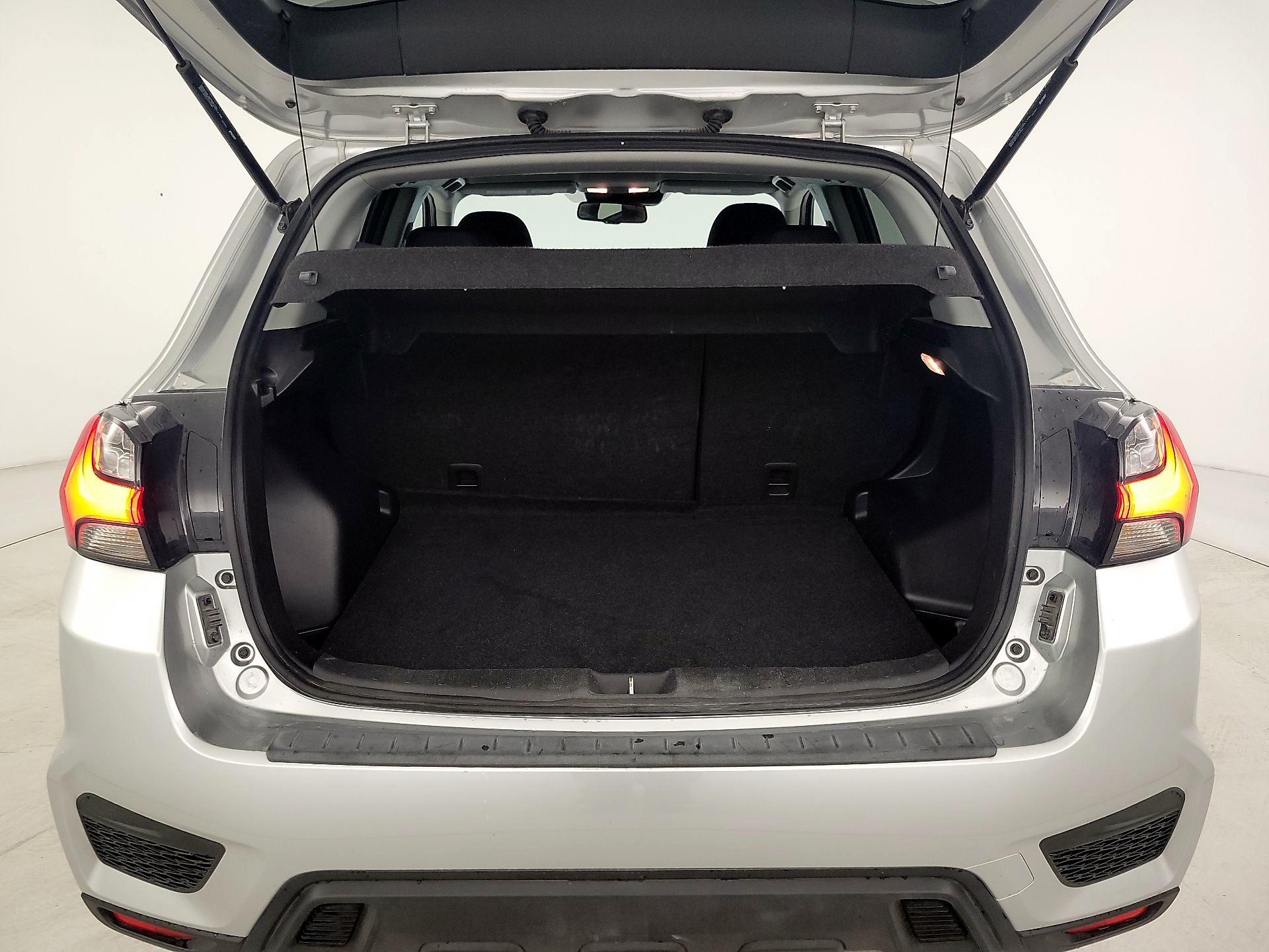 Thumbnail: 2022 Mitsubishi Outlander Sport - 20