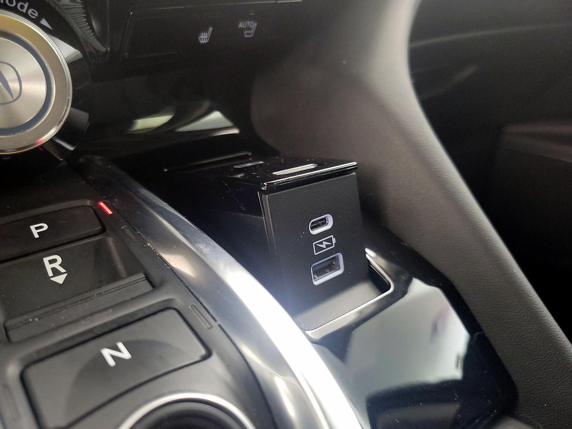 Thumbnail: 2022 Acura MDX - 19