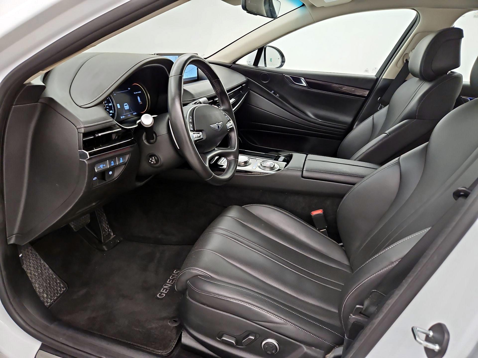 Thumbnail: 2023 Genesis G80 - 11