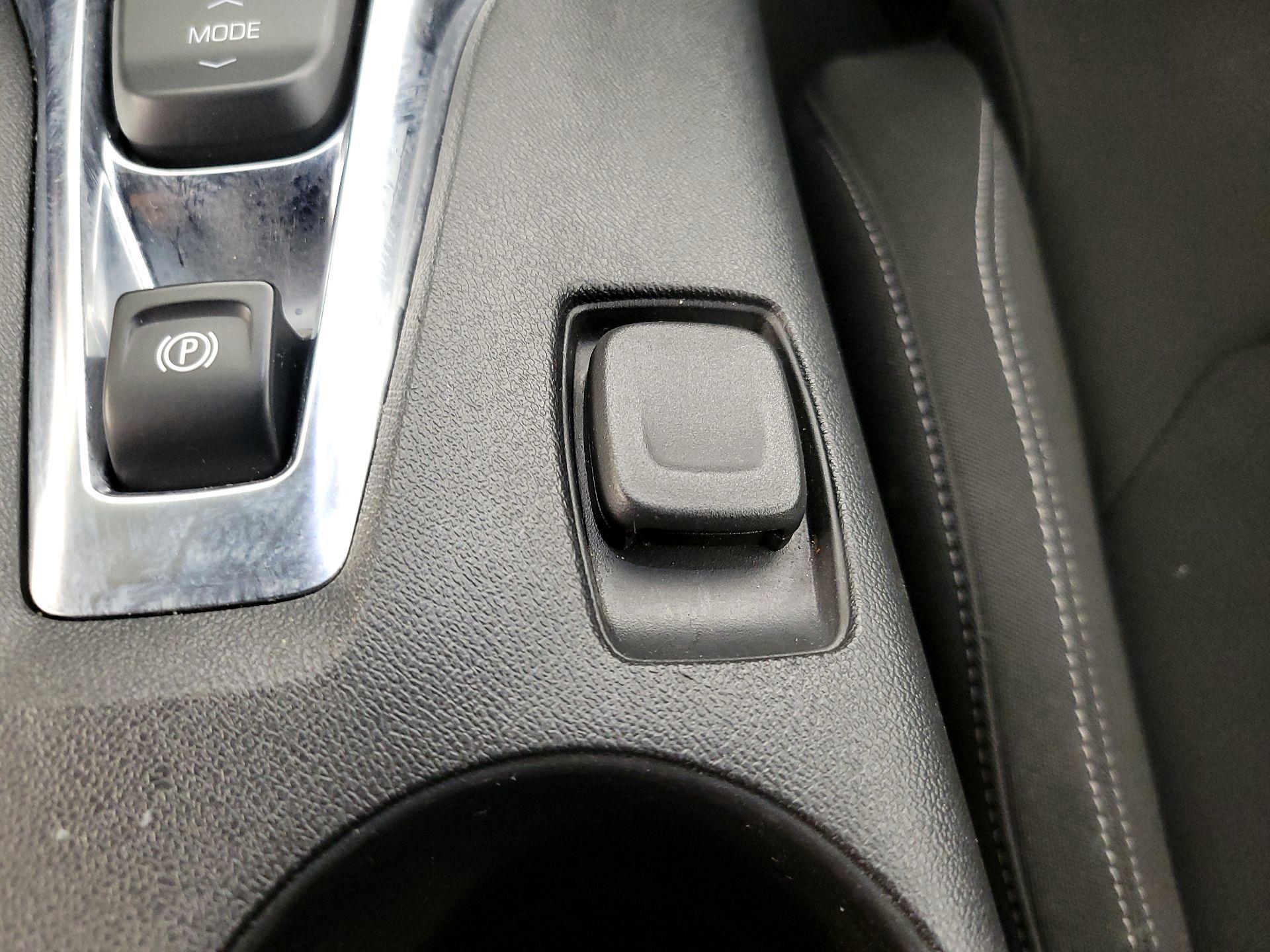 Thumbnail: 2023 Chevrolet Camaro - 17