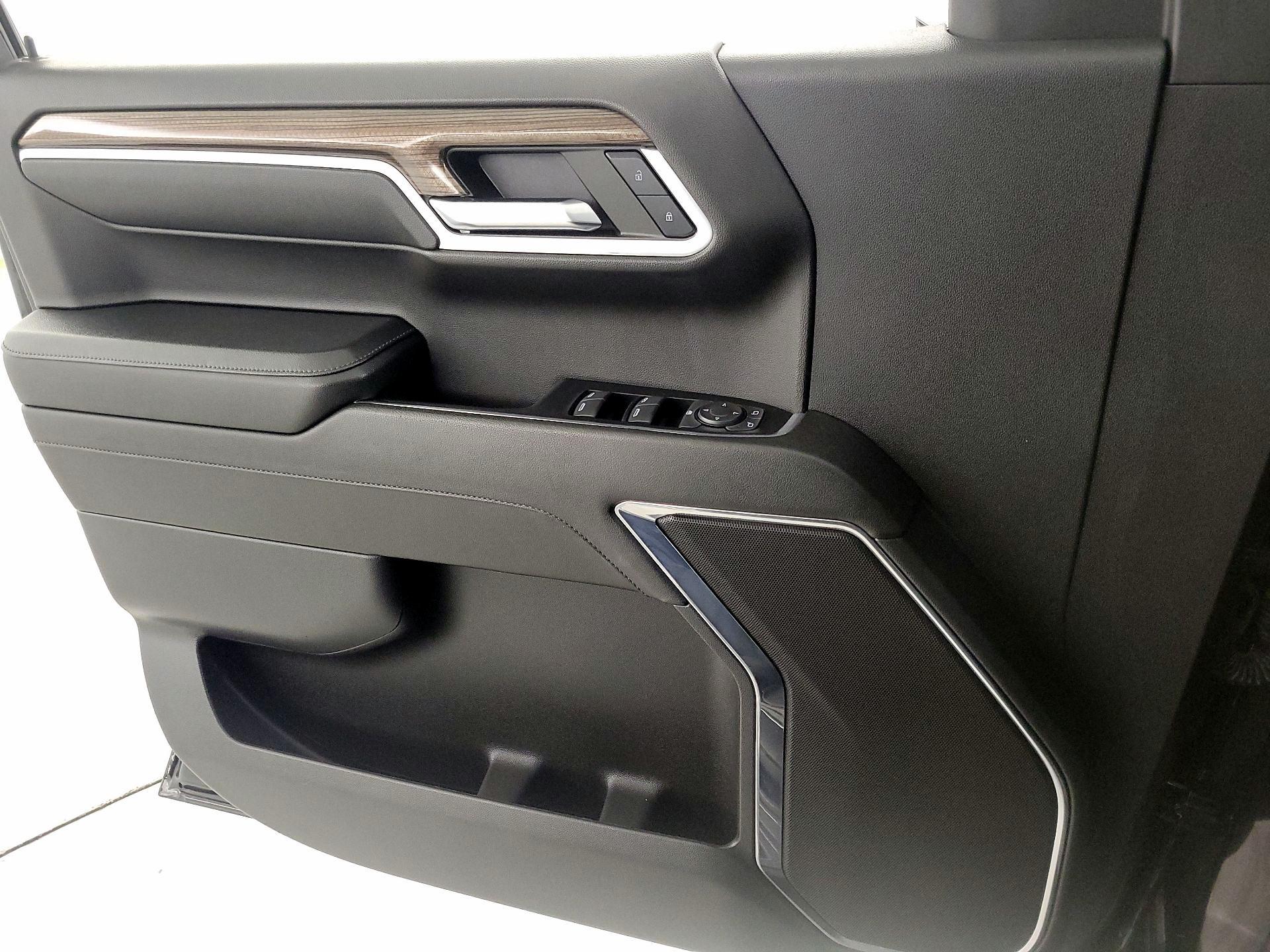 Thumbnail: 2024 Chevrolet Silverado 1500 - 12