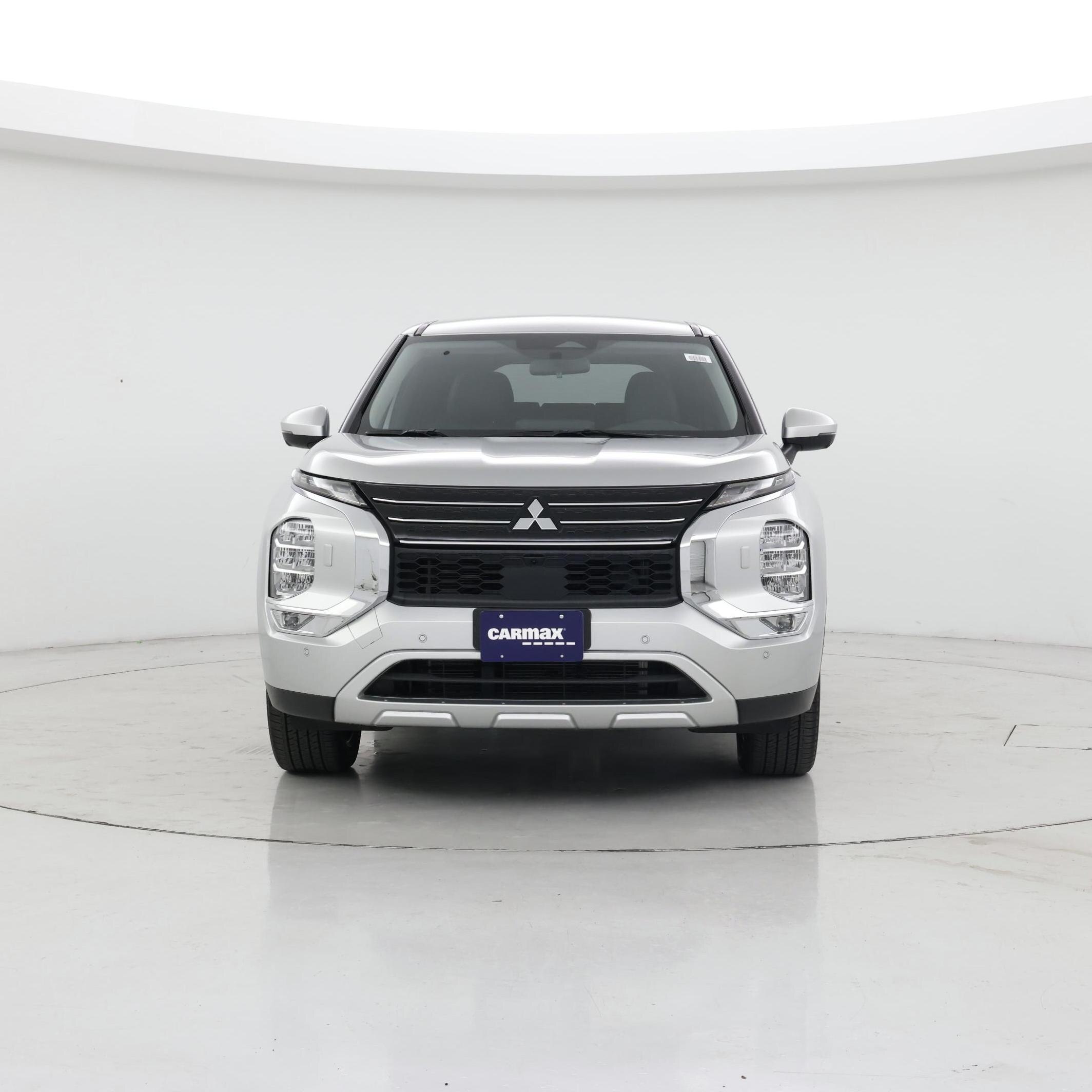 Thumbnail: 2024 Mitsubishi Outlander - 5