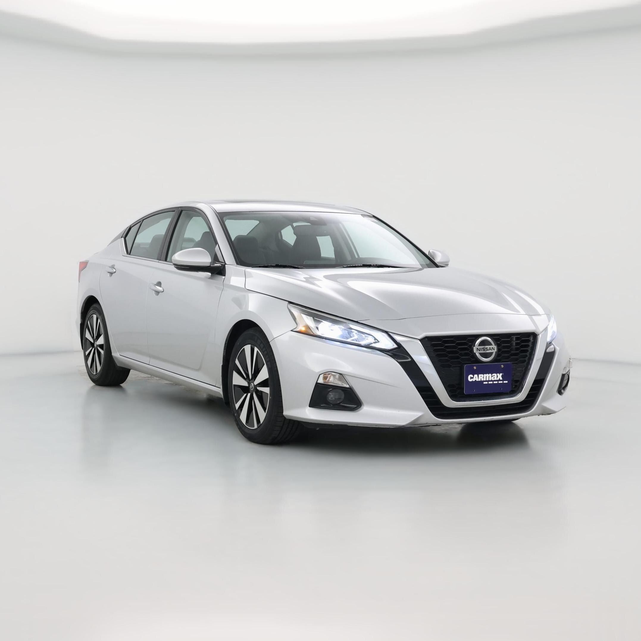 Thumbnail: 2020 Nissan Altima - 1