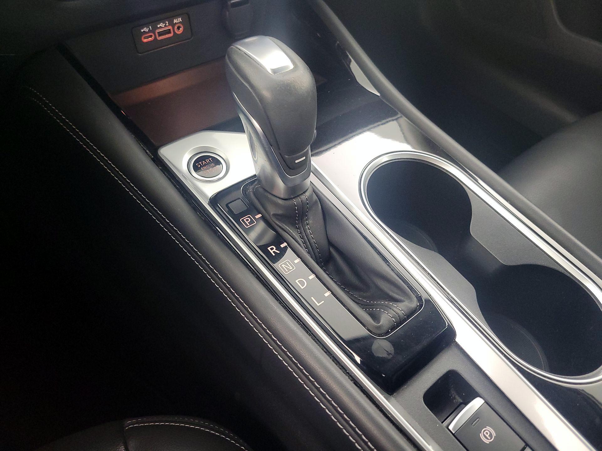 Thumbnail: 2020 Nissan Altima - 18