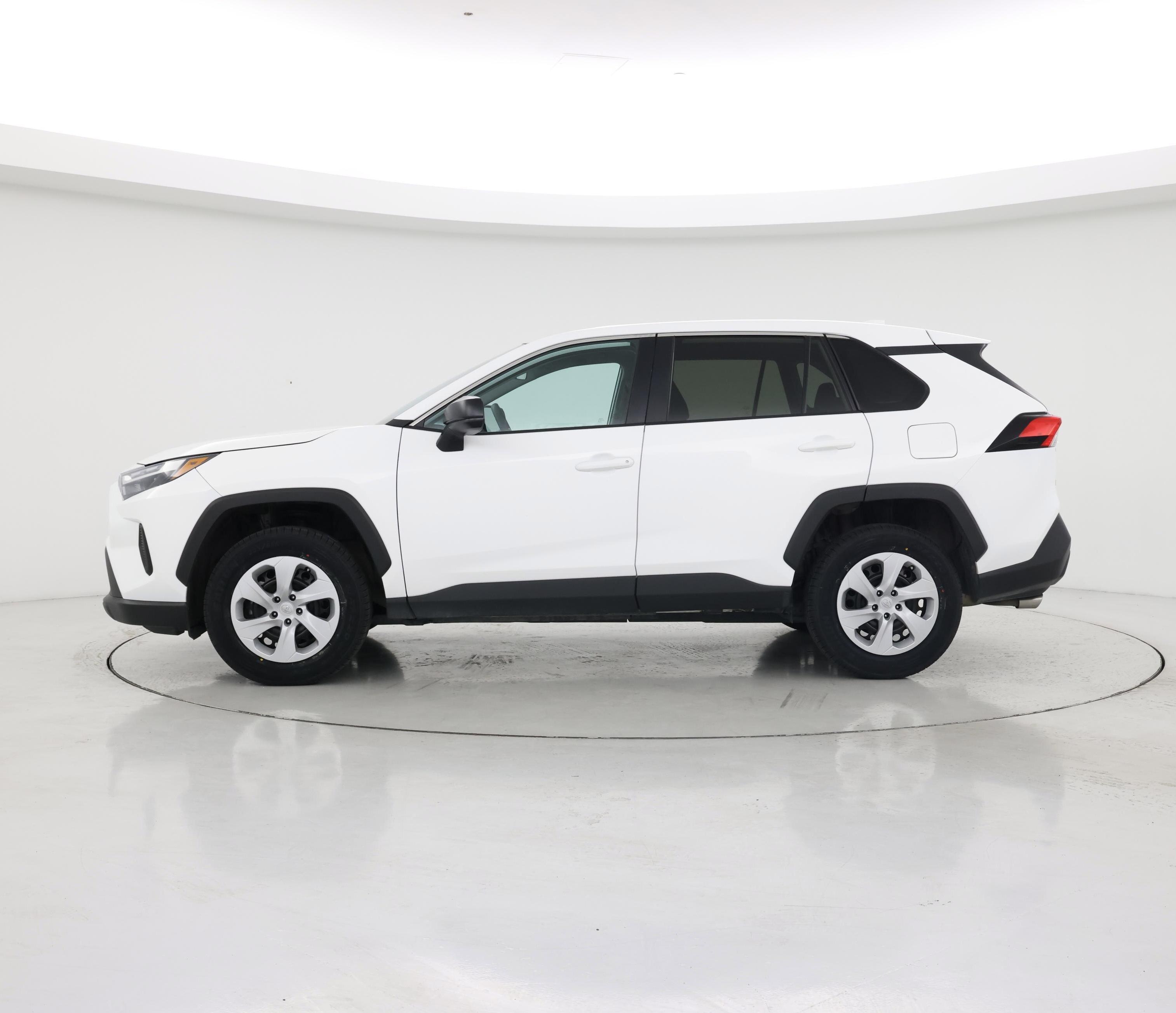 Thumbnail: 2024 Toyota RAV4 - 3