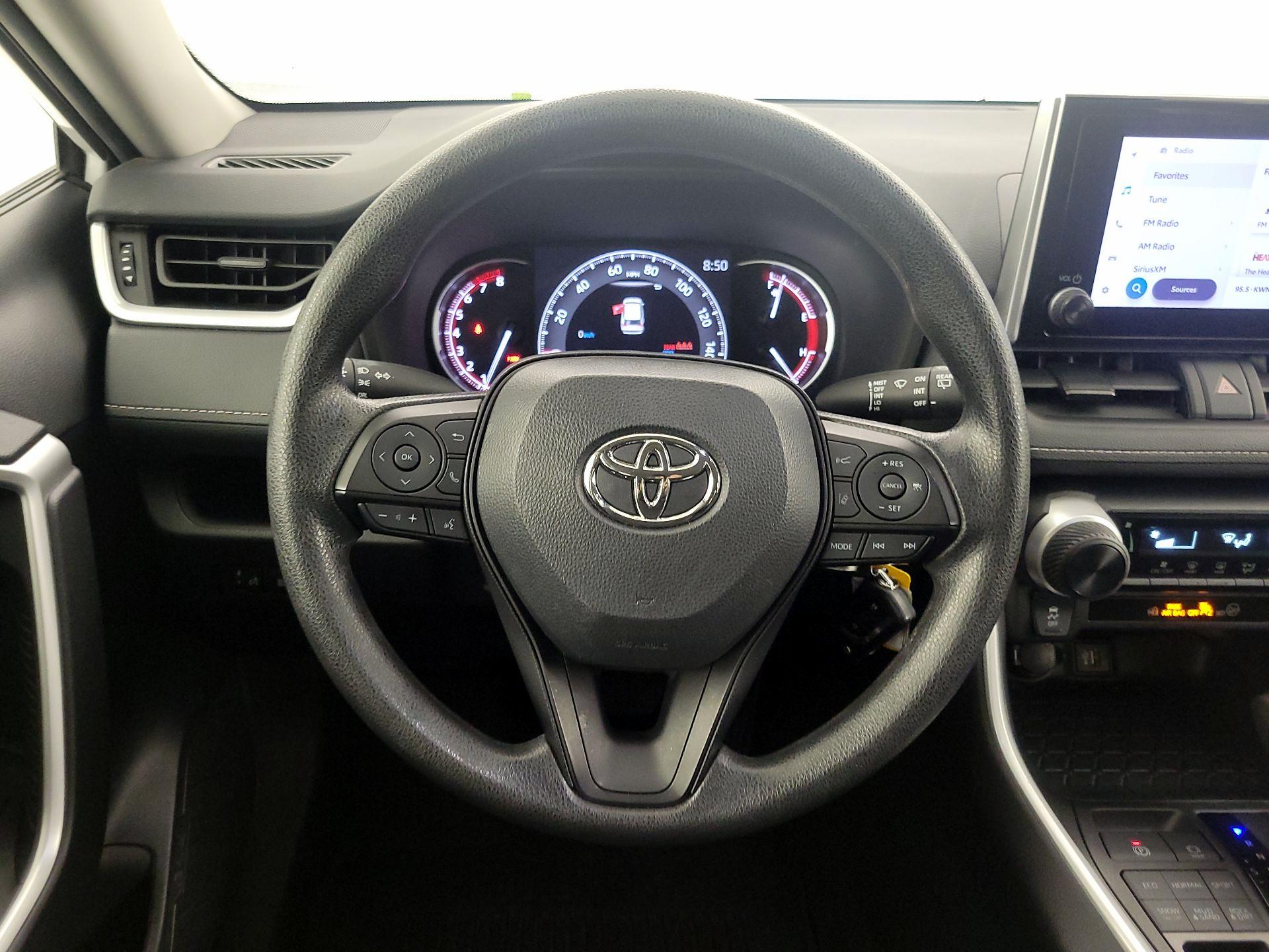 Thumbnail: 2024 Toyota RAV4 - 10