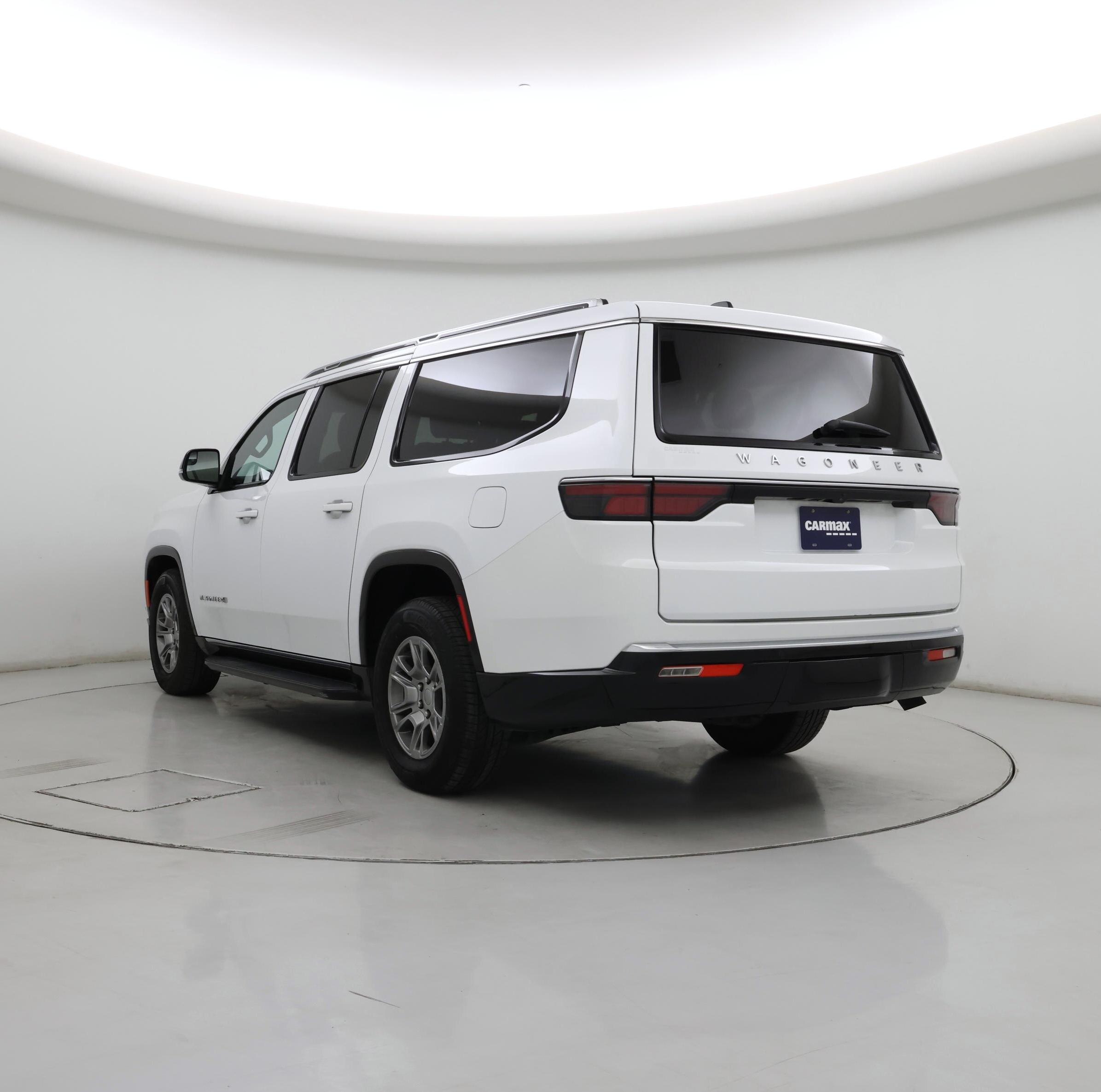 Thumbnail: 2024 Jeep Wagoneer - 2