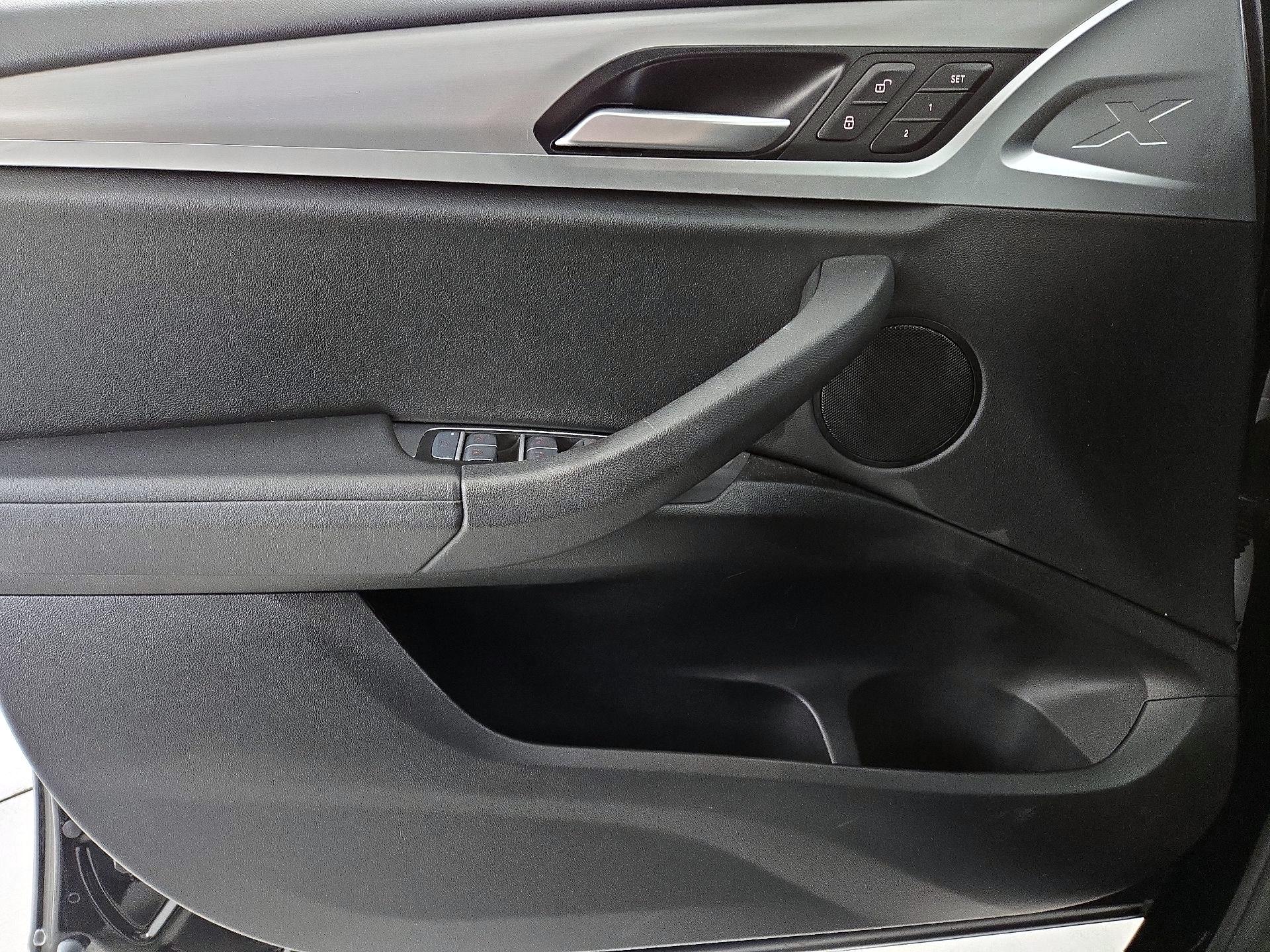 Thumbnail: 2021 BMW X3 - 12