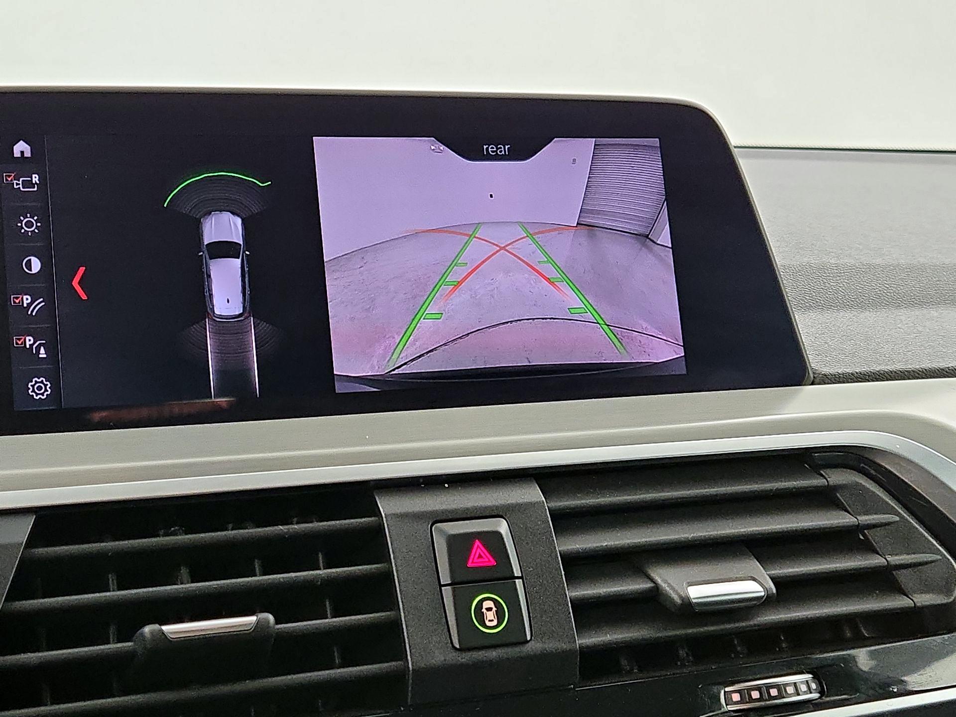 Thumbnail: 2021 BMW X3 - 15