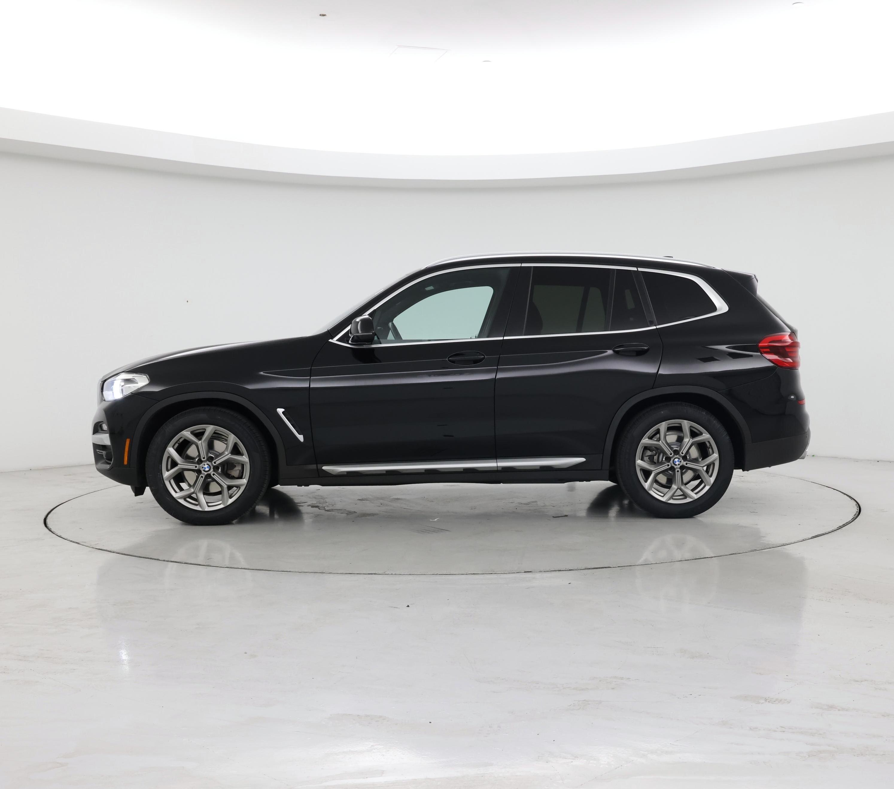Thumbnail: 2021 BMW X3 - 3