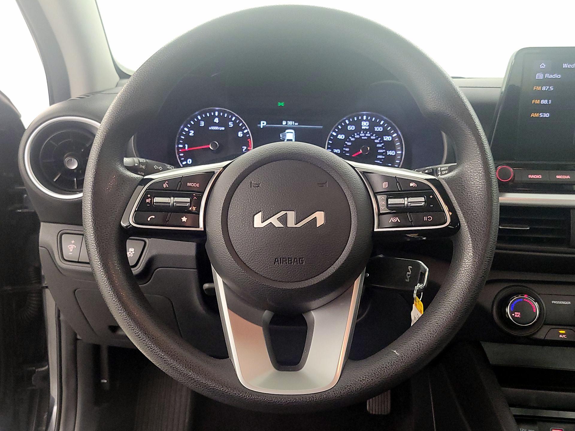 Thumbnail: 2024 Kia Forte - 10