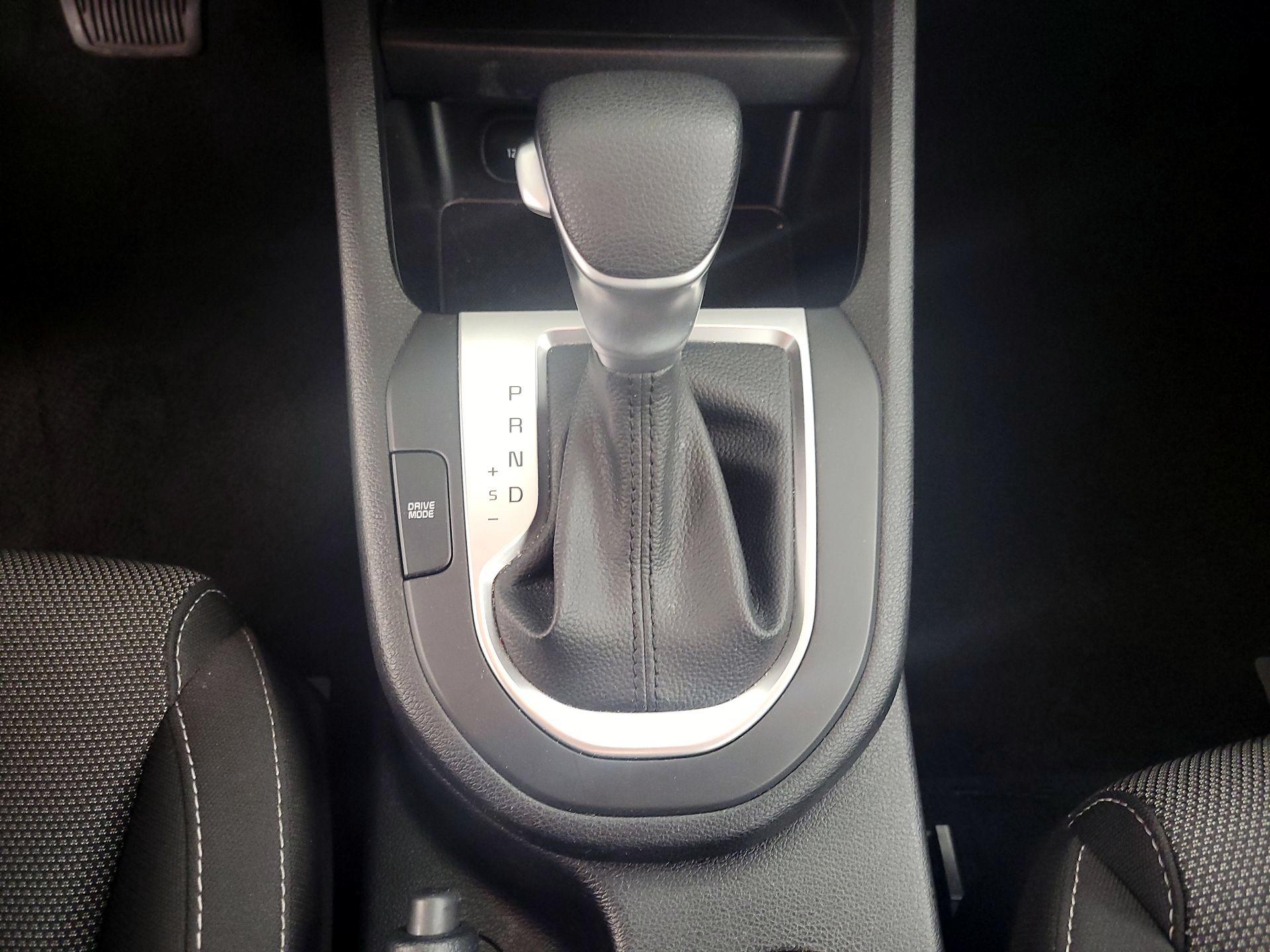 Thumbnail: 2024 Kia Forte - 17