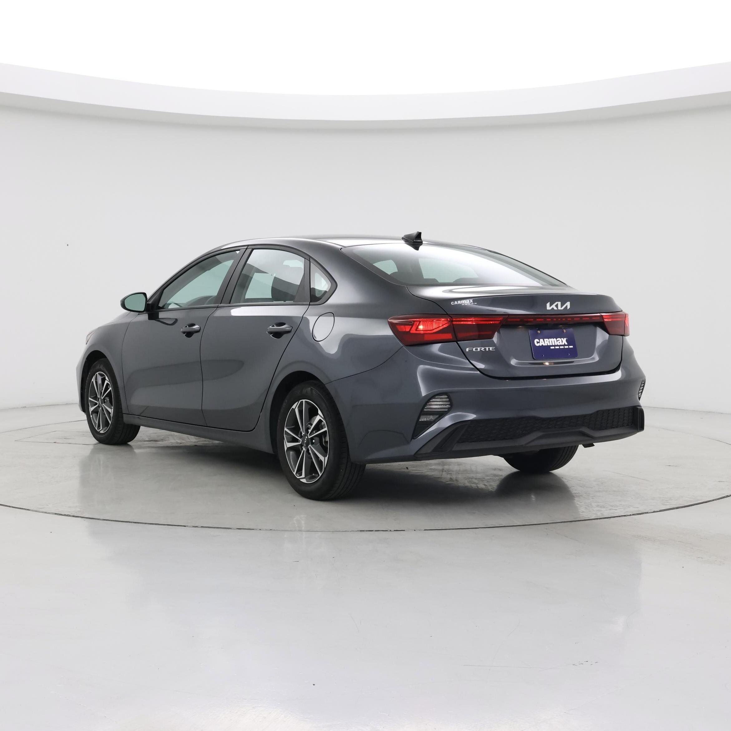 Thumbnail: 2024 Kia Forte - 2