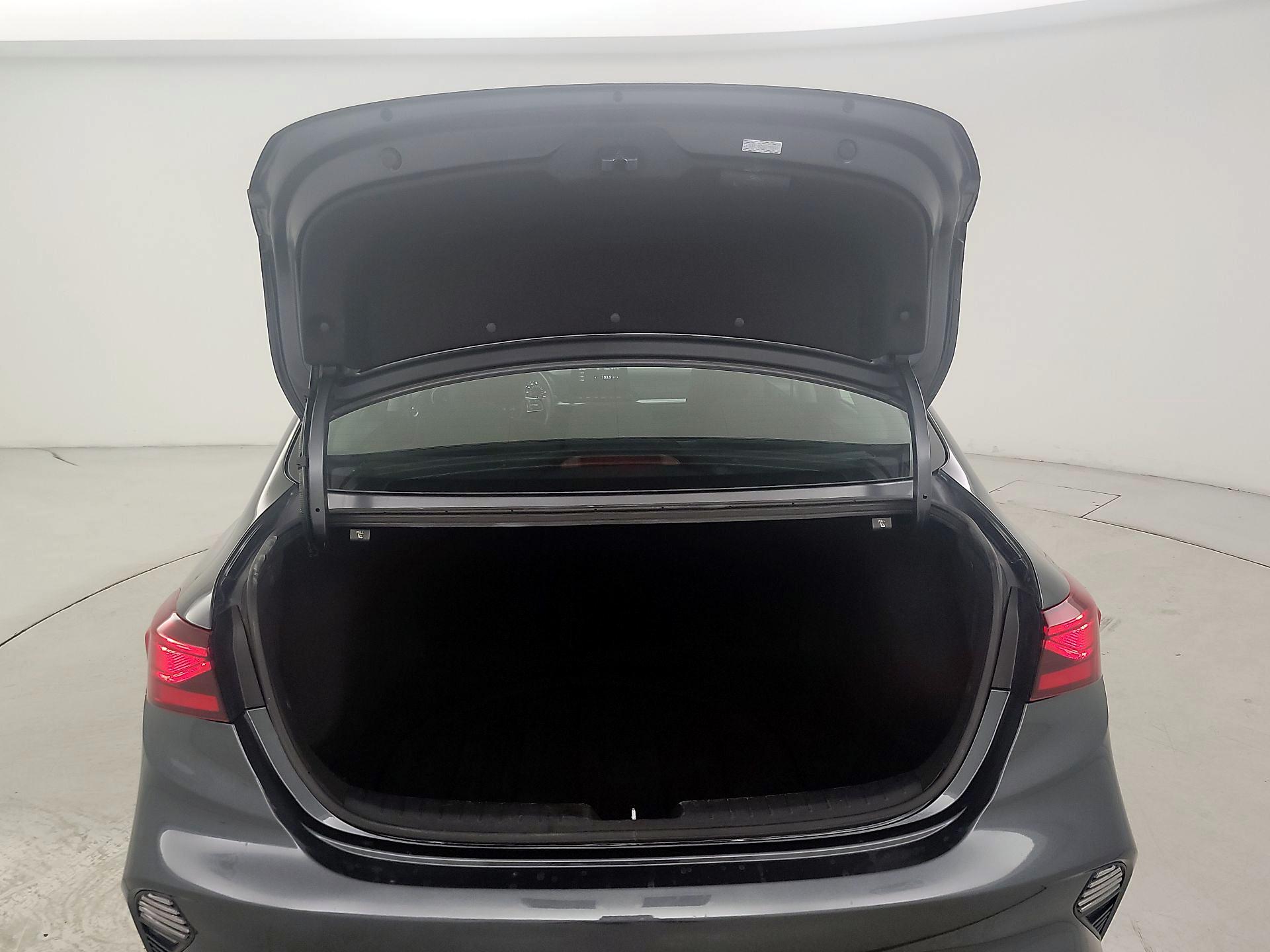 Thumbnail: 2024 Kia Forte - 20