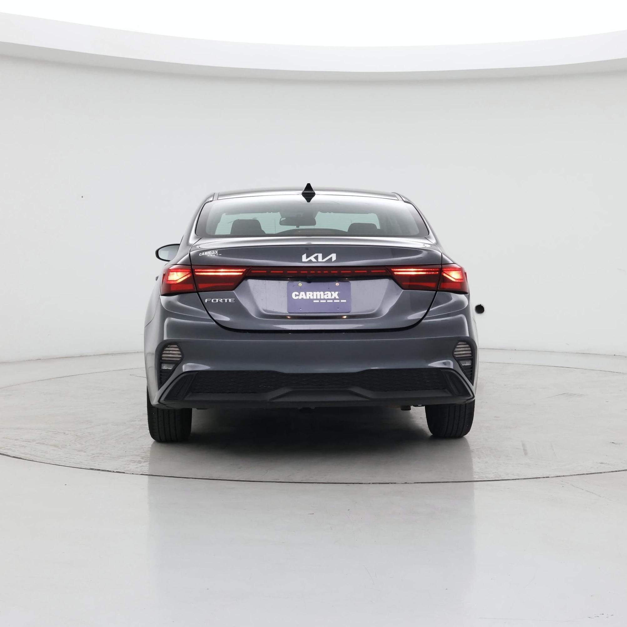 Thumbnail: 2024 Kia Forte - 6