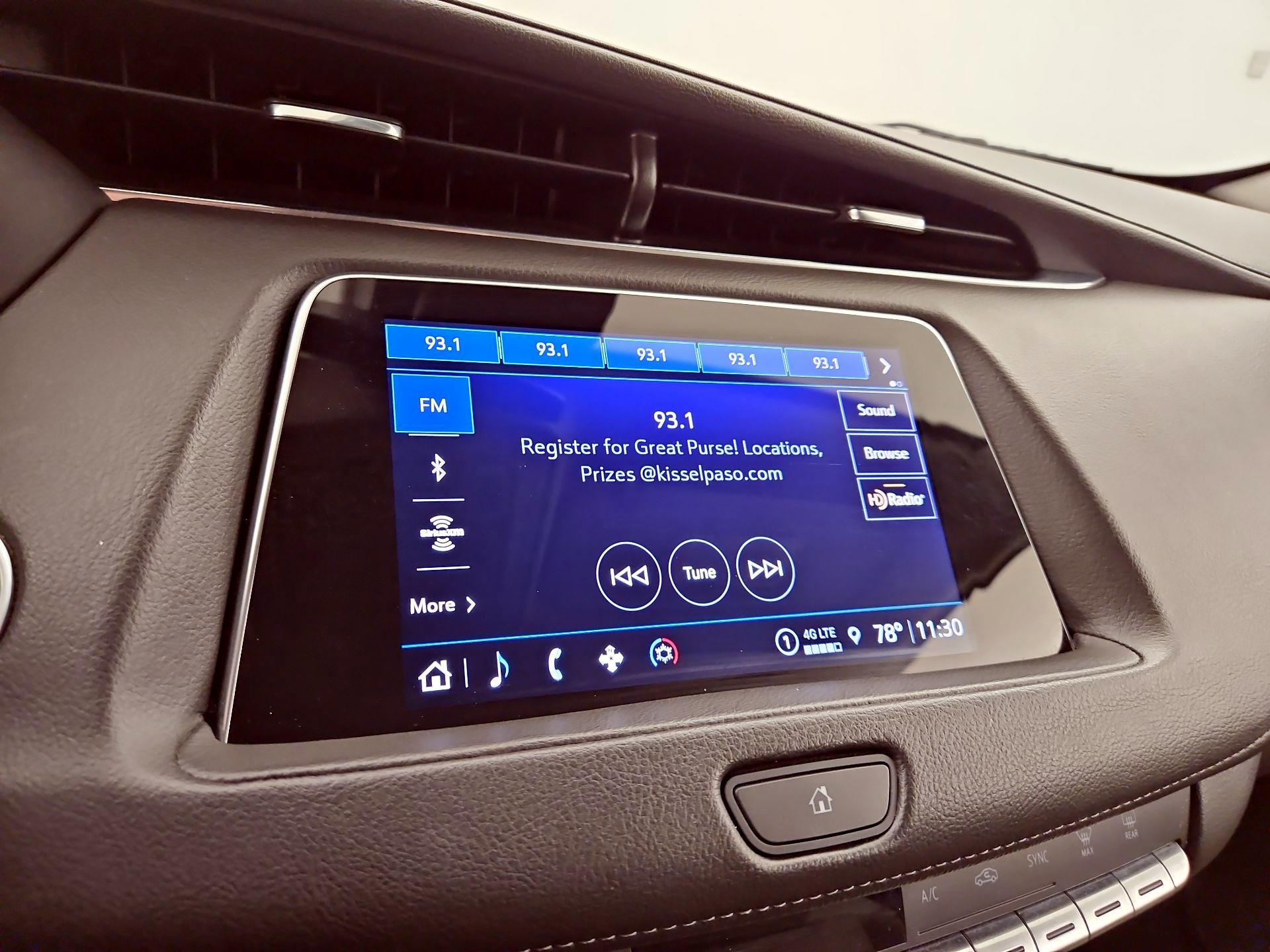 Thumbnail: 2023 Cadillac XT4 - 15