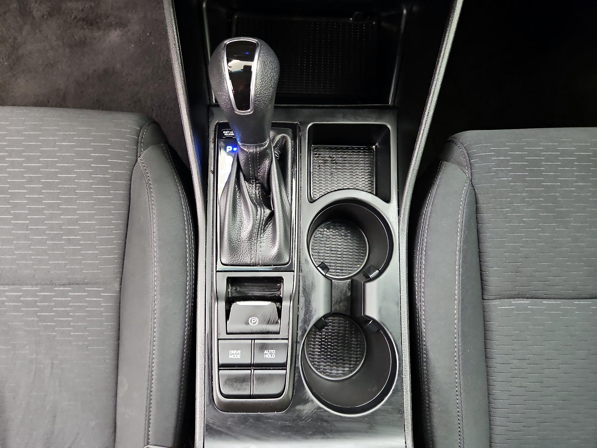 Thumbnail: 2020 Hyundai Tucson - 17