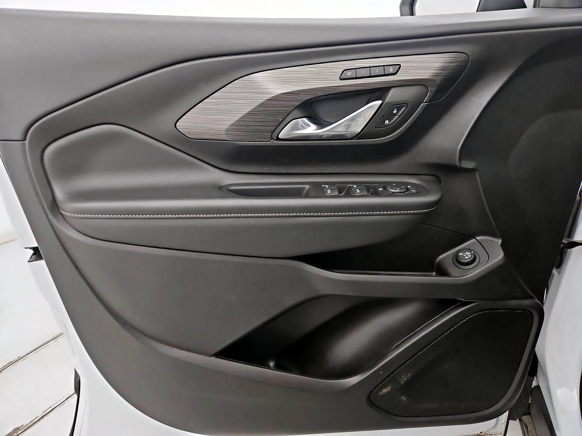 Thumbnail: 2024 GMC Terrain - 12