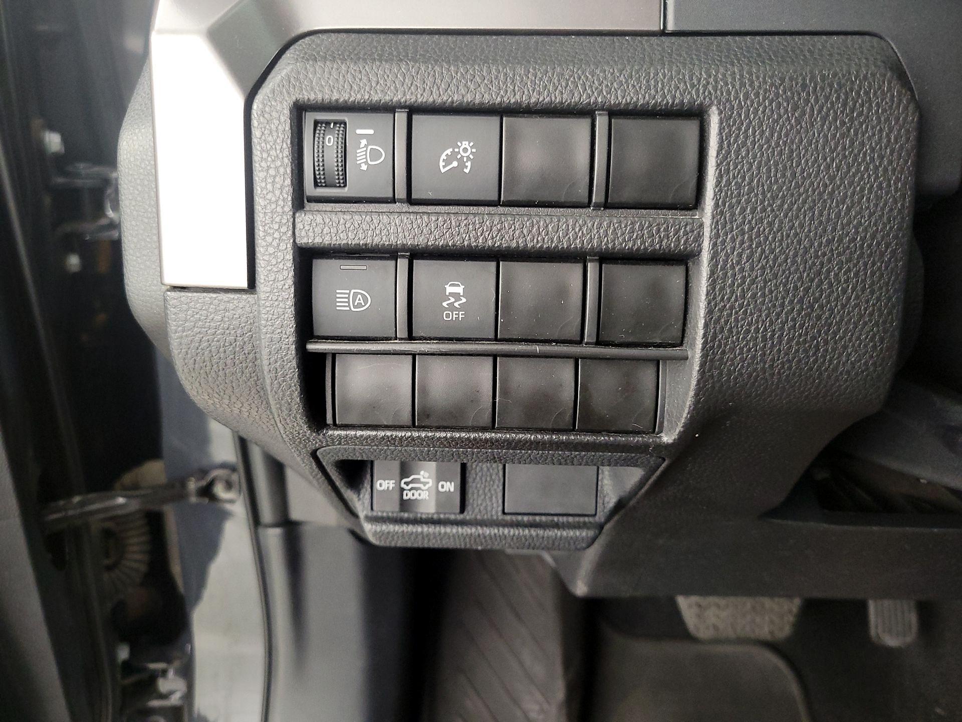 Thumbnail: 2024 Toyota Tacoma - 13