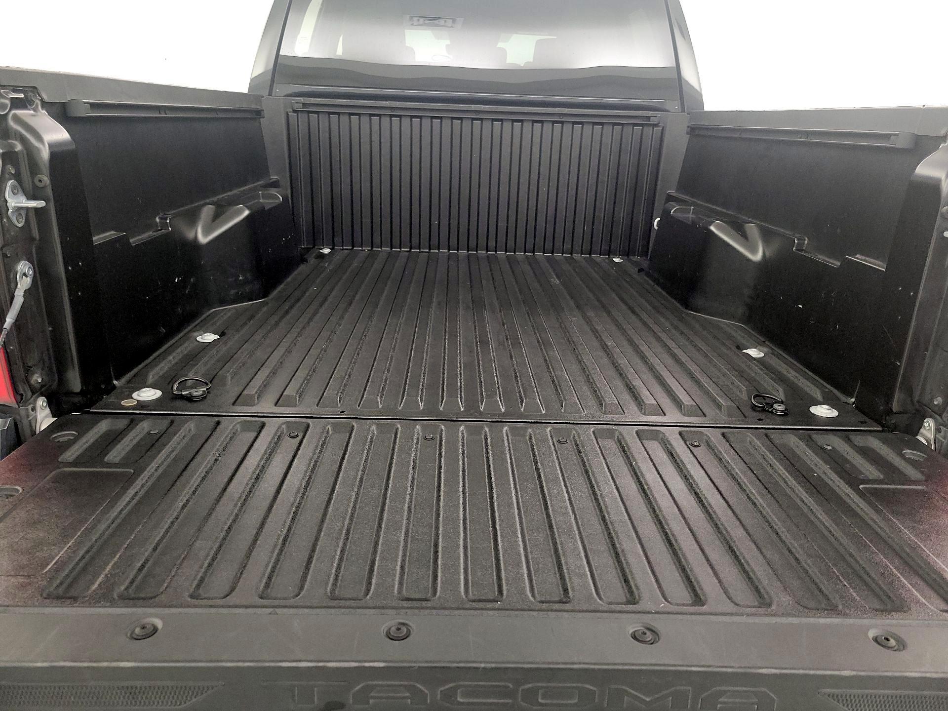 Thumbnail: 2024 Toyota Tacoma - 20